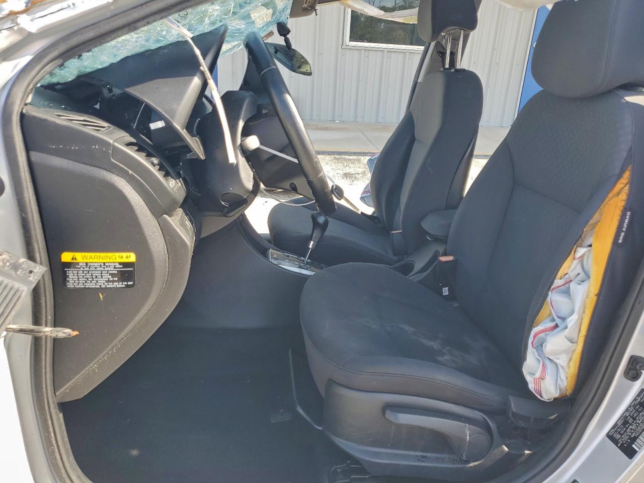 2014 Hyundai Accent Se Silver vin: KMHCU5AE5EU152344