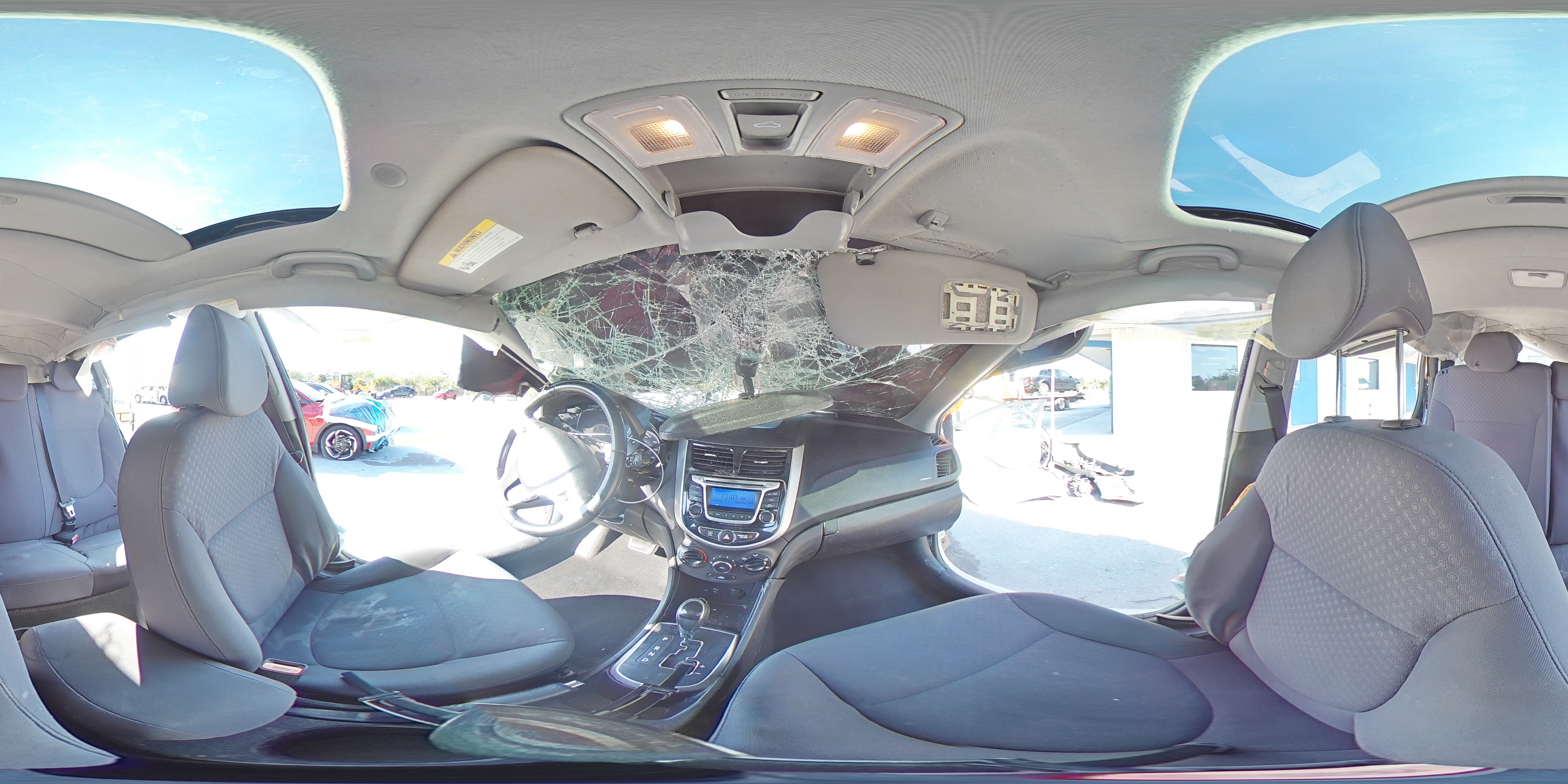 2014 Hyundai Accent Se Silver vin: KMHCU5AE5EU152344