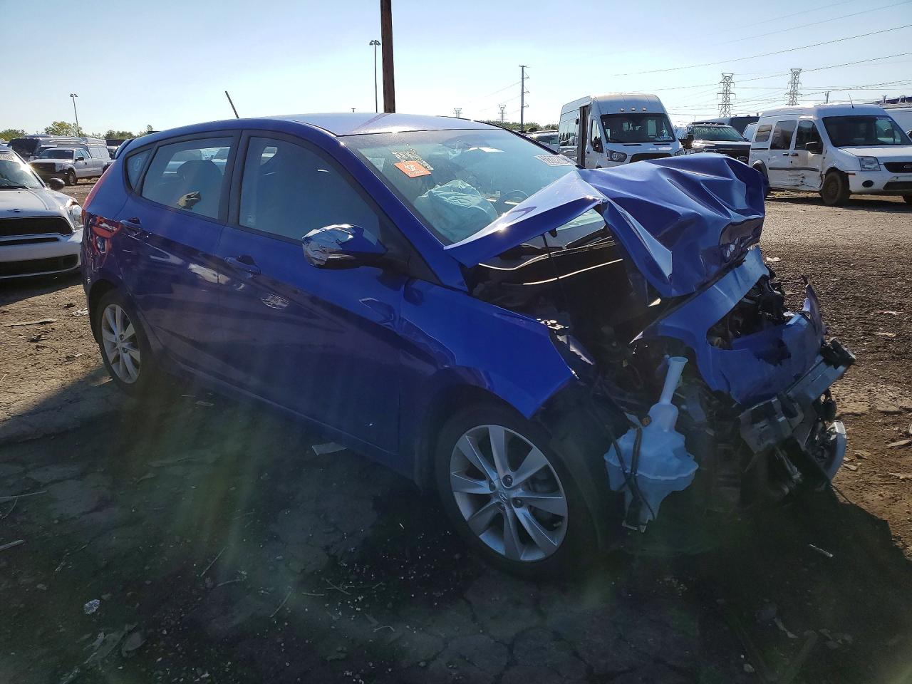 2014 Hyundai Accent Se Синий vin: KMHCU5AE5EU182282