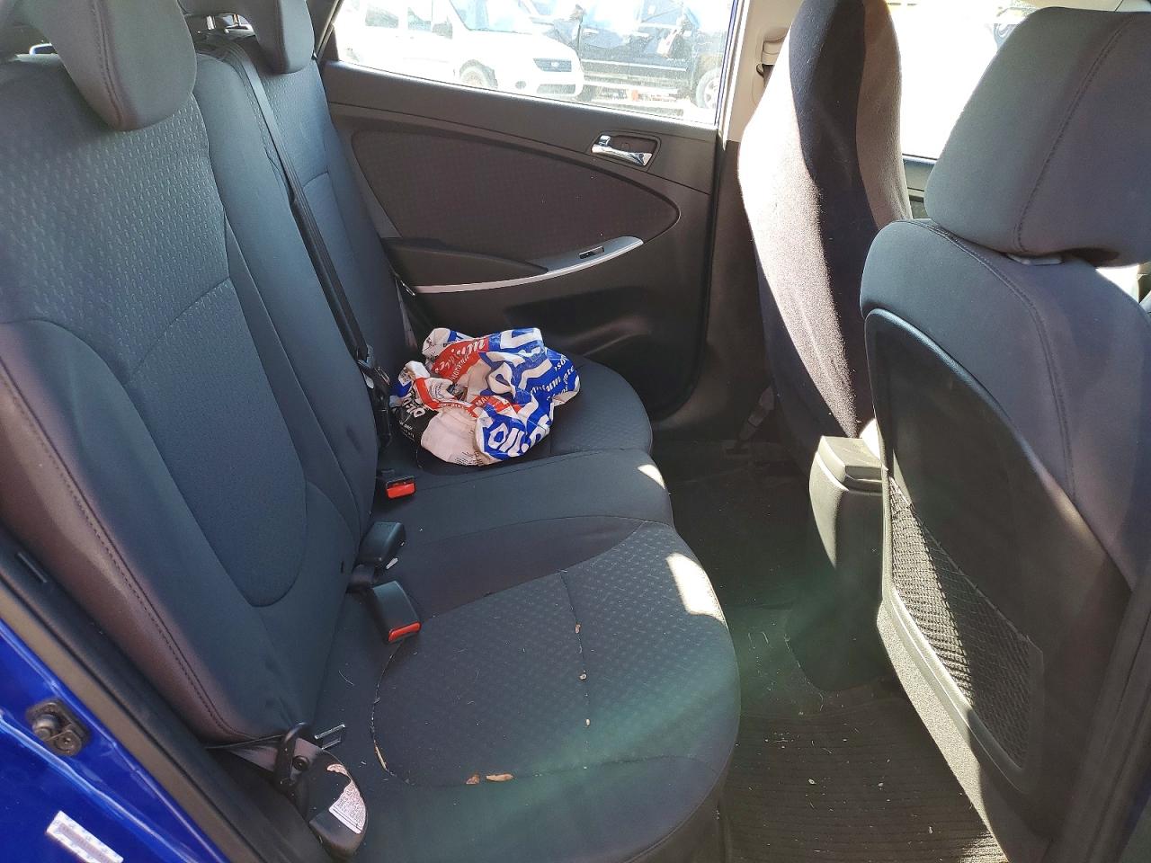 2014 Hyundai Accent Se Синий vin: KMHCU5AE5EU182282