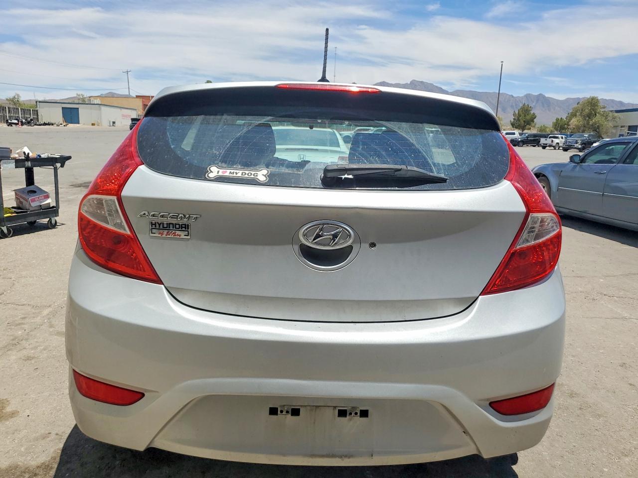 2015 Hyundai Accent Sport Silver vin: KMHCU5AE5FU233037