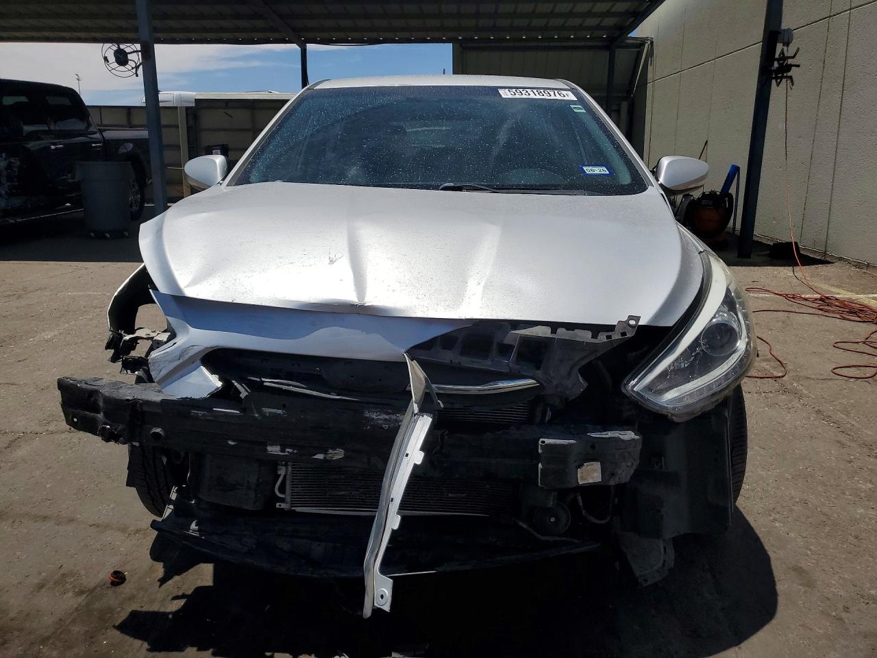 2015 Hyundai Accent Sport Silver vin: KMHCU5AE5FU233037