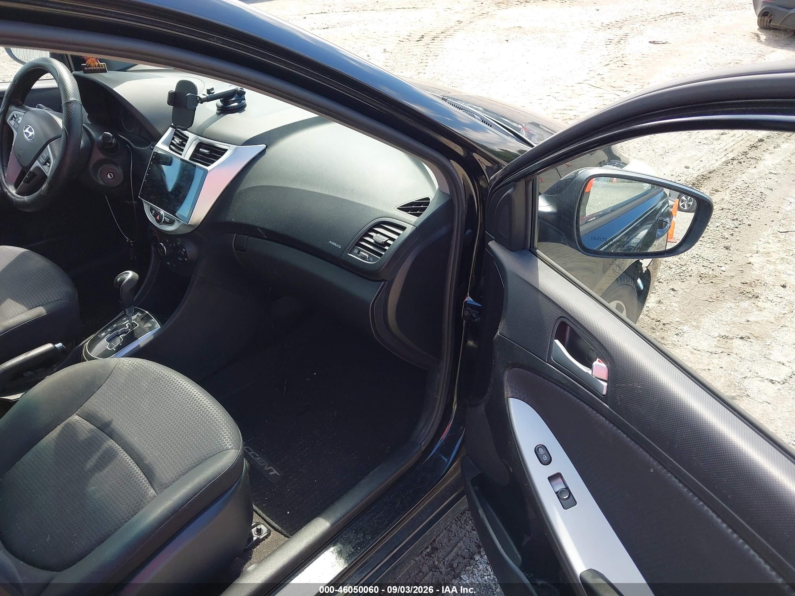 2015 Hyundai Accent Sport Черный vin: KMHCU5AE5FU233149