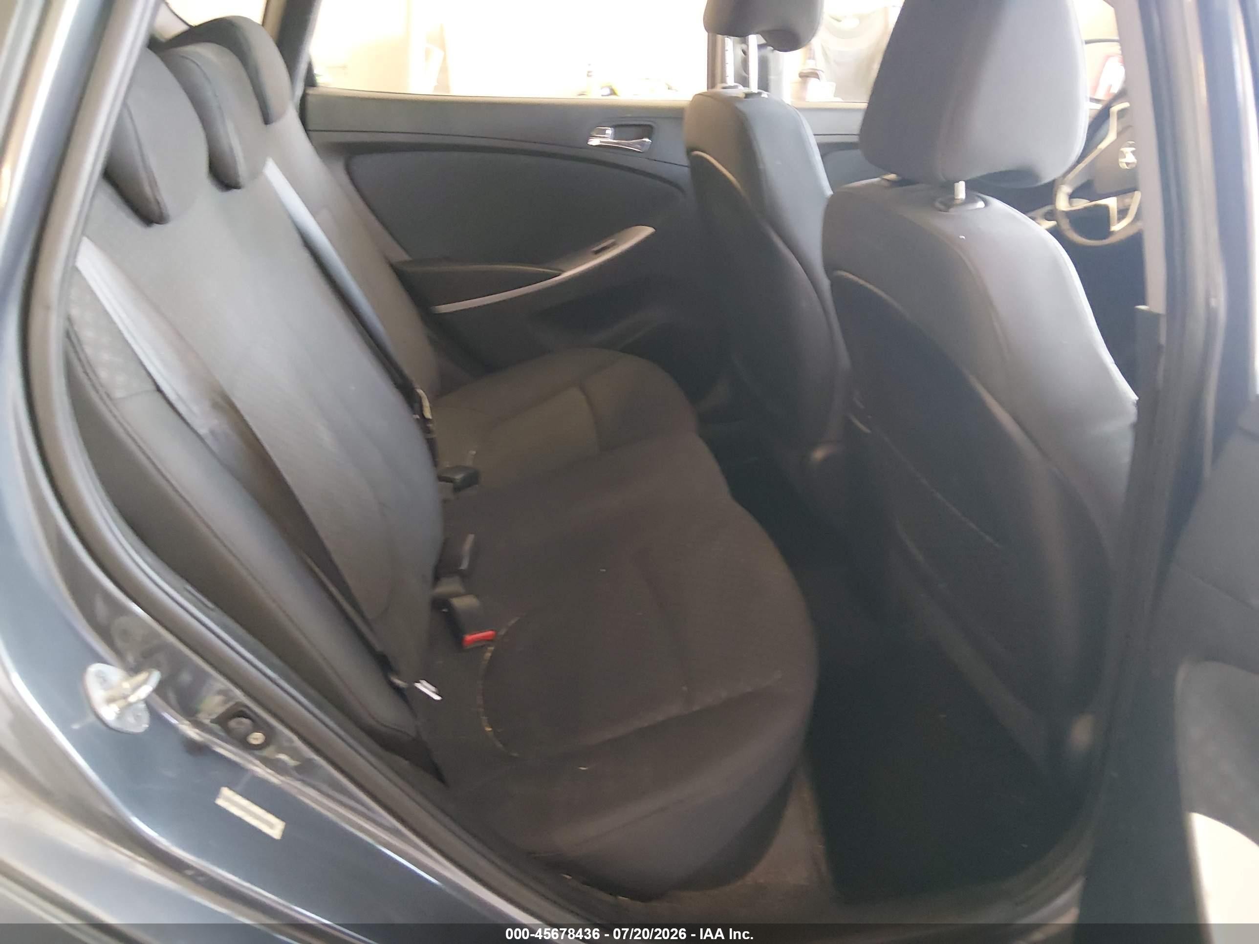 2012 Hyundai Accent Se Gray vin: KMHCU5AE6CU041914