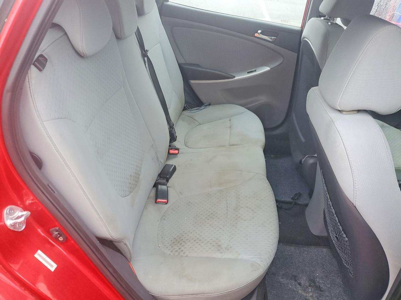 2012 Hyundai Accent Se Red vin: KMHCU5AE6CU042089