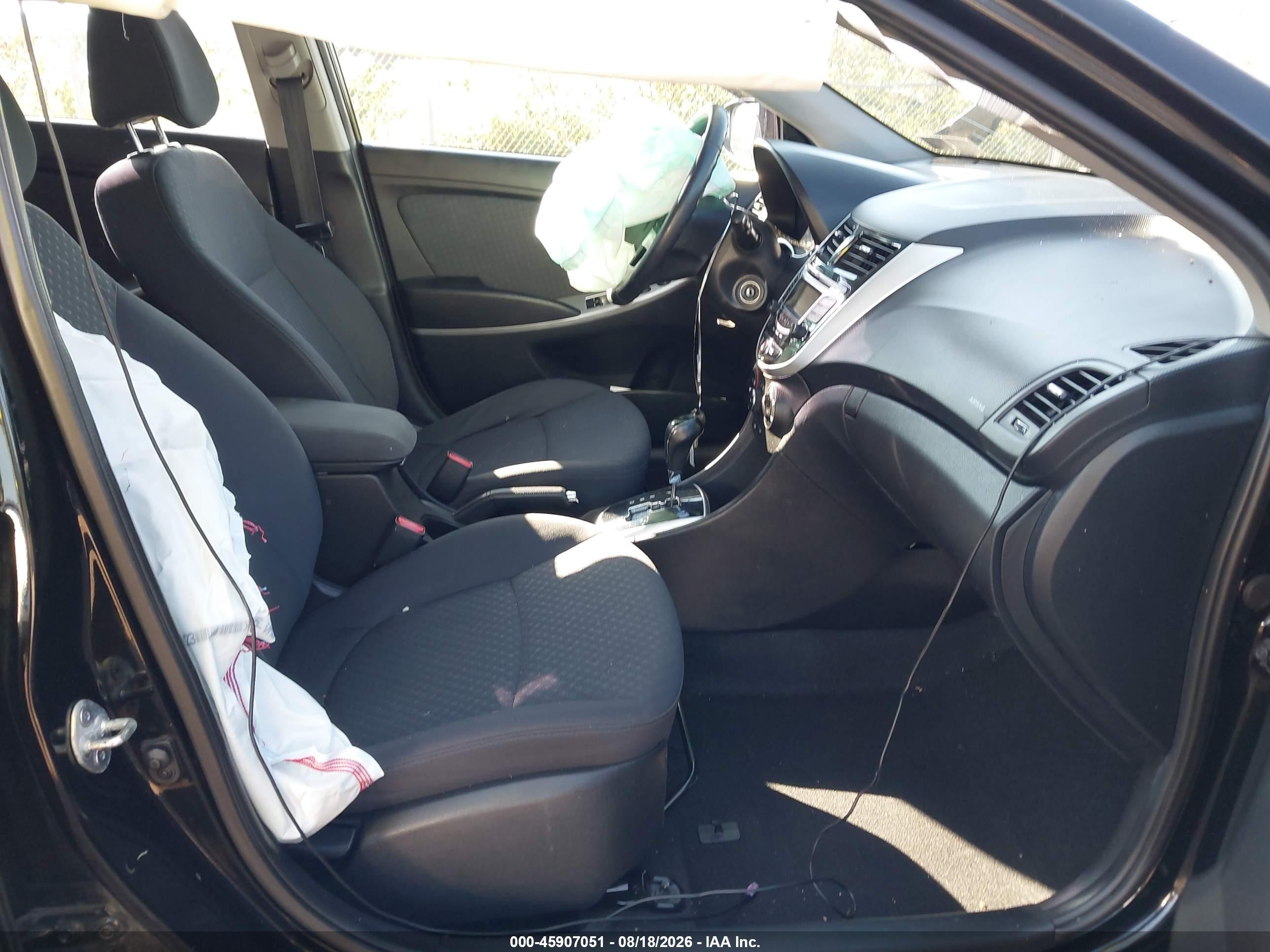 2013 Hyundai Accent Se Black vin: KMHCU5AE6DU091441