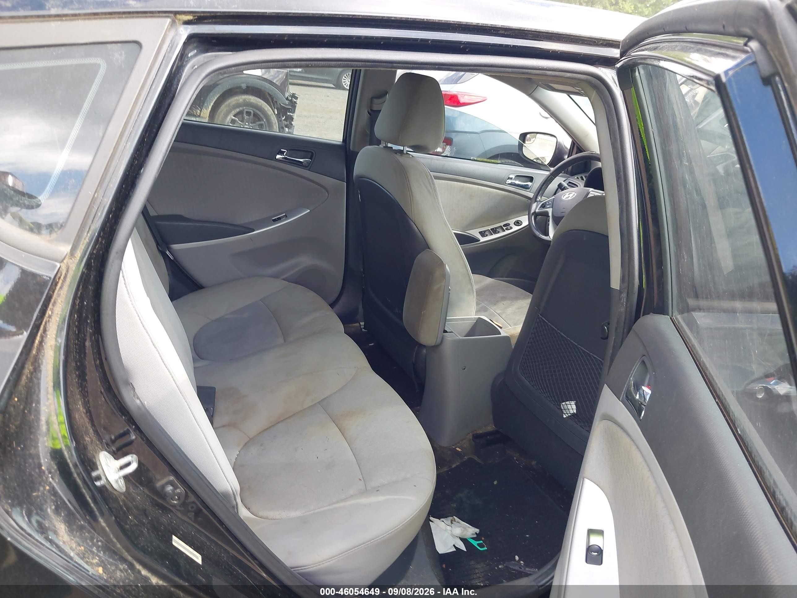 2014 Hyundai Accent Se Черный vin: KMHCU5AE6EU145905