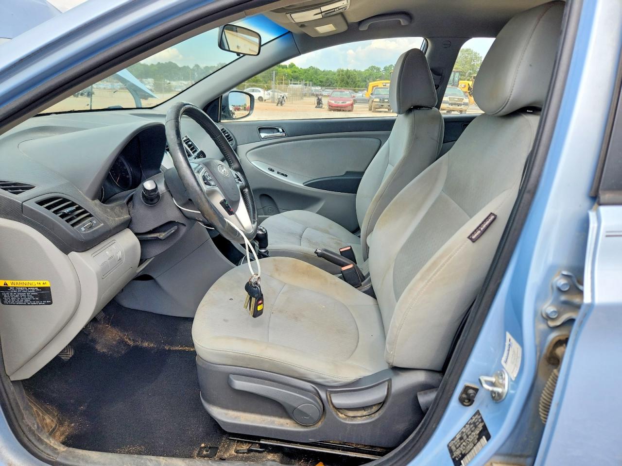 2014 Hyundai Accent Se Blue vin: KMHCU5AE6EU150439