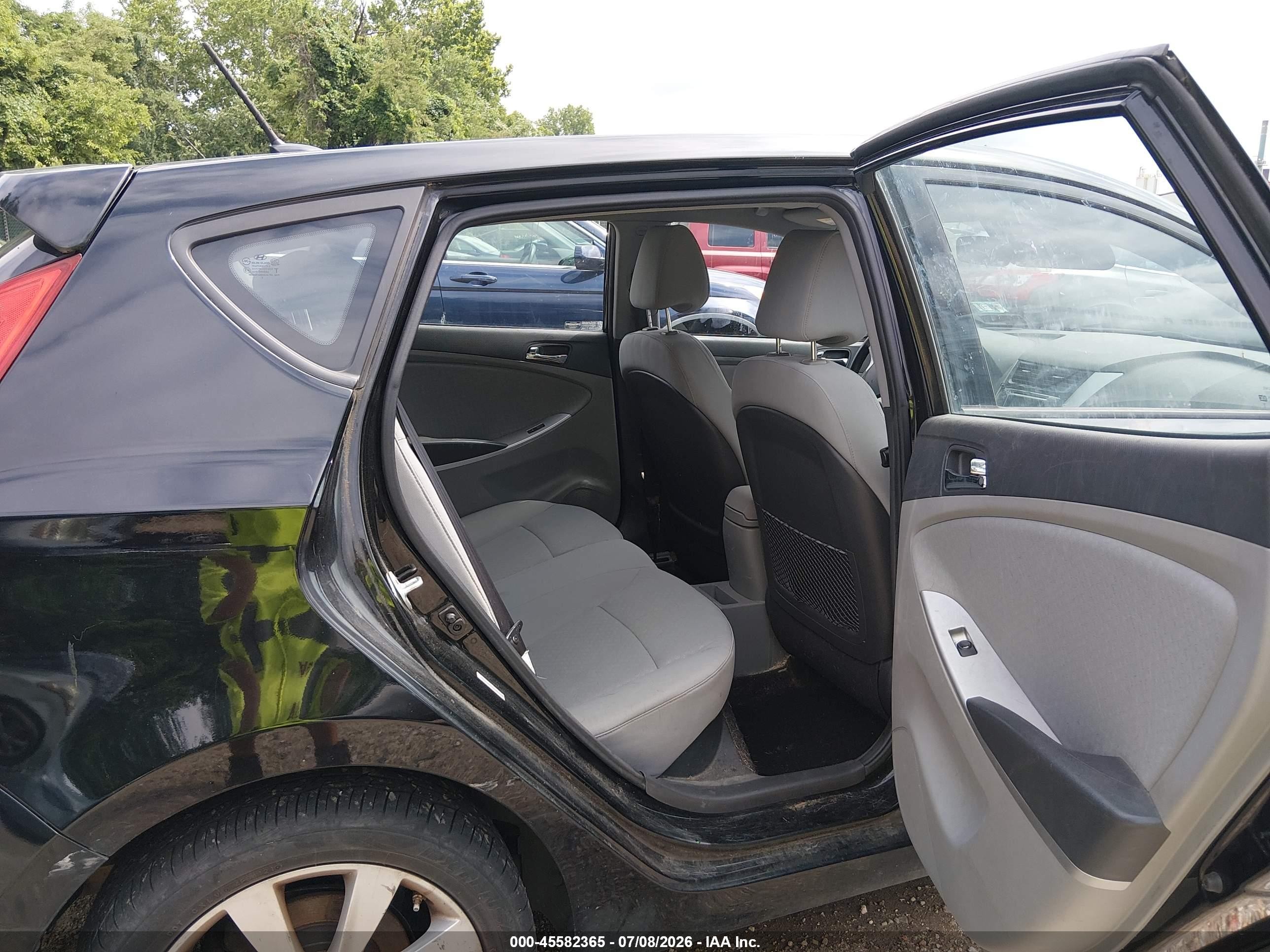 2014 Hyundai Accent Se Black vin: KMHCU5AE6EU155768