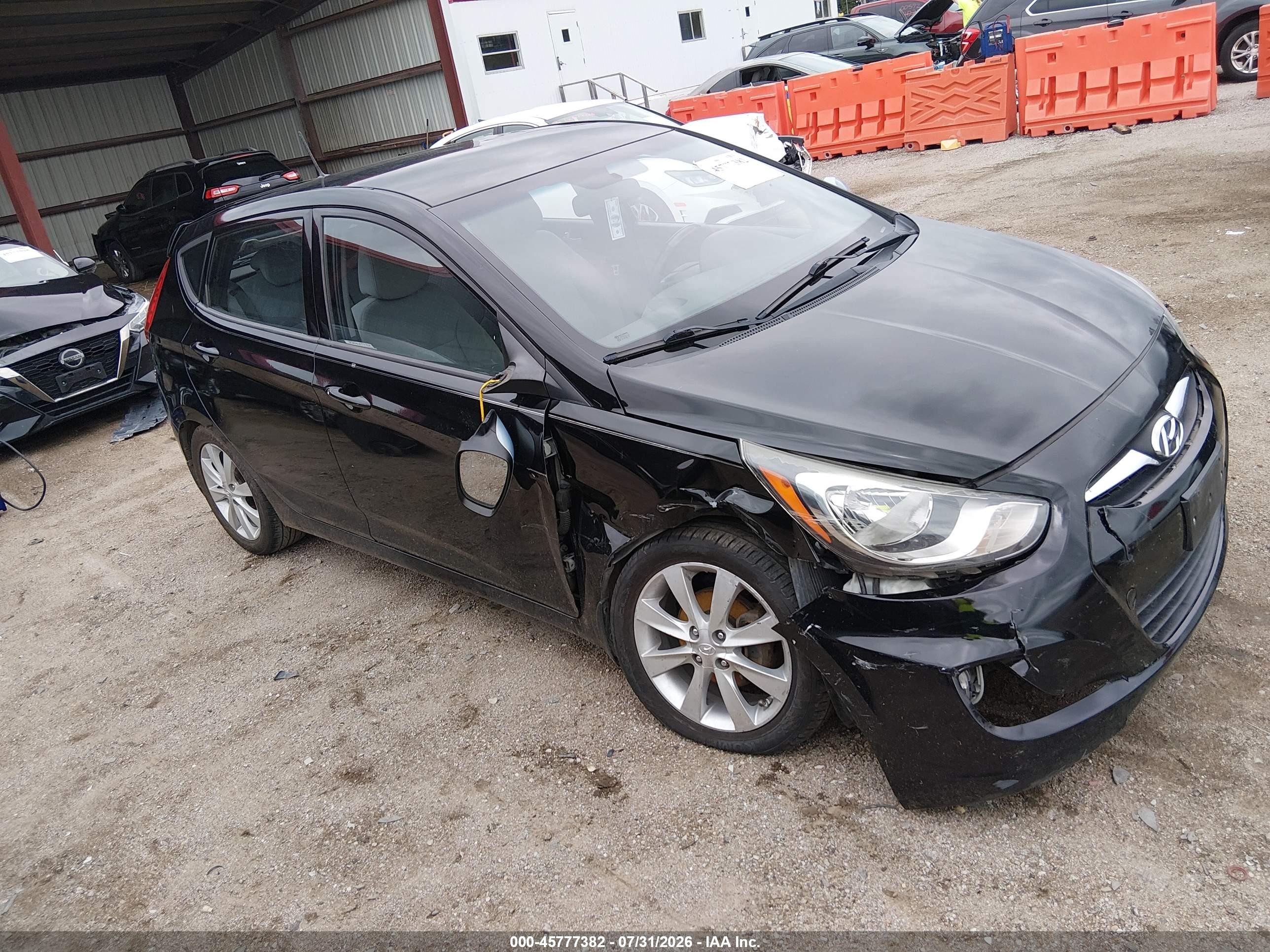2012 Hyundai Accent Se Black vin: KMHCU5AE7CU017508