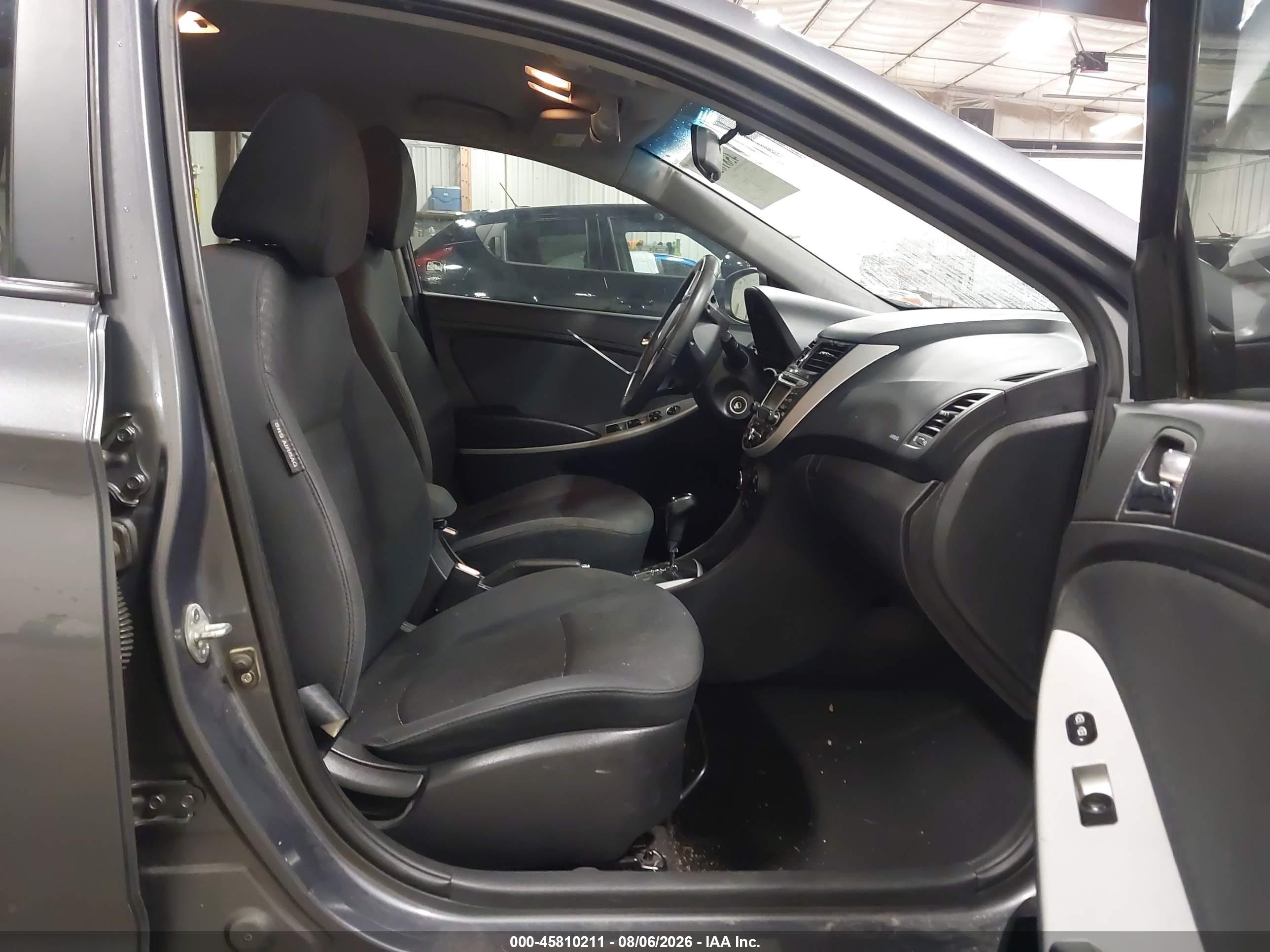 2012 Hyundai Accent Se Gray vin: KMHCU5AE7CU017878
