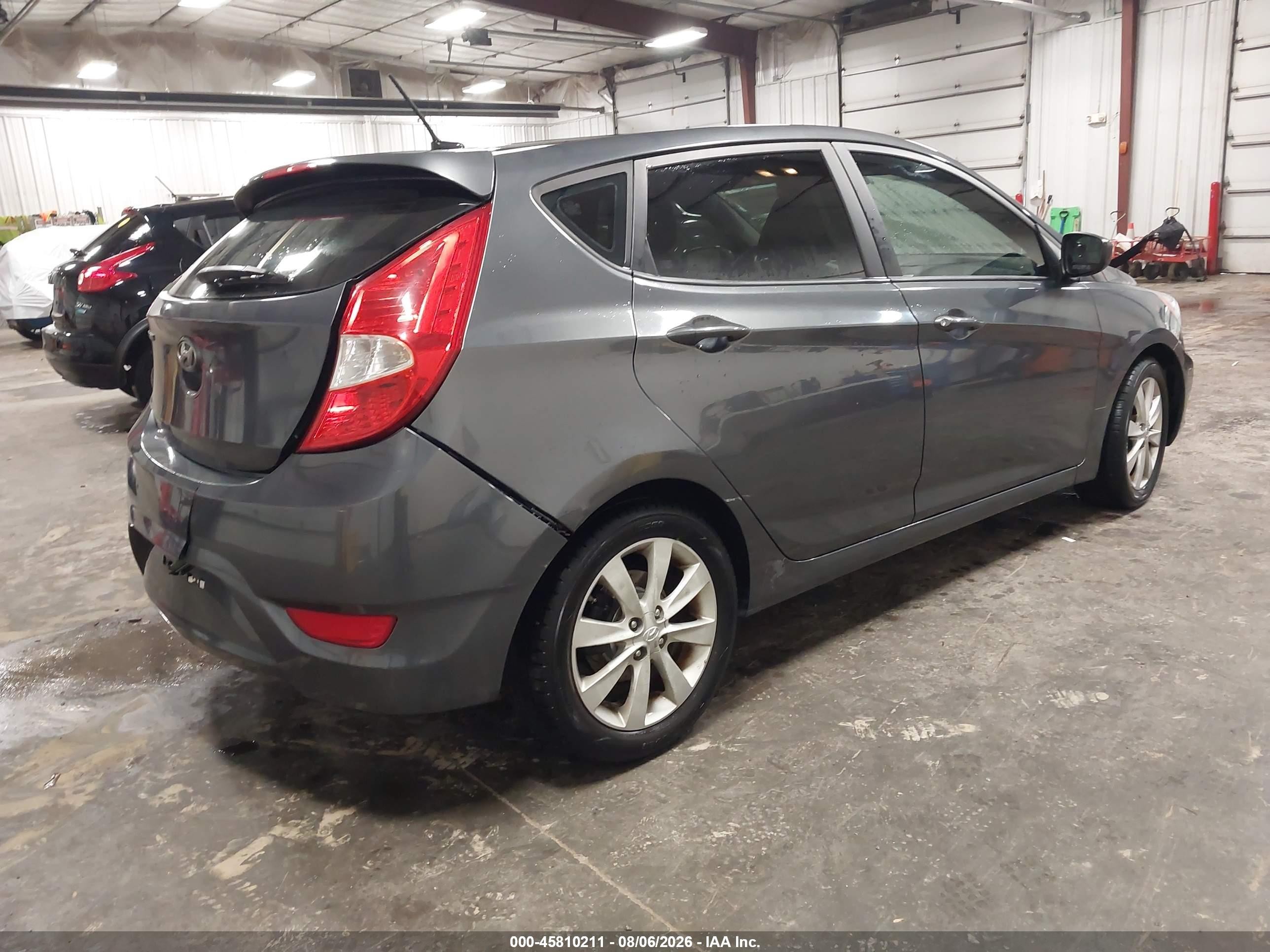 2012 Hyundai Accent Se Gray vin: KMHCU5AE7CU017878