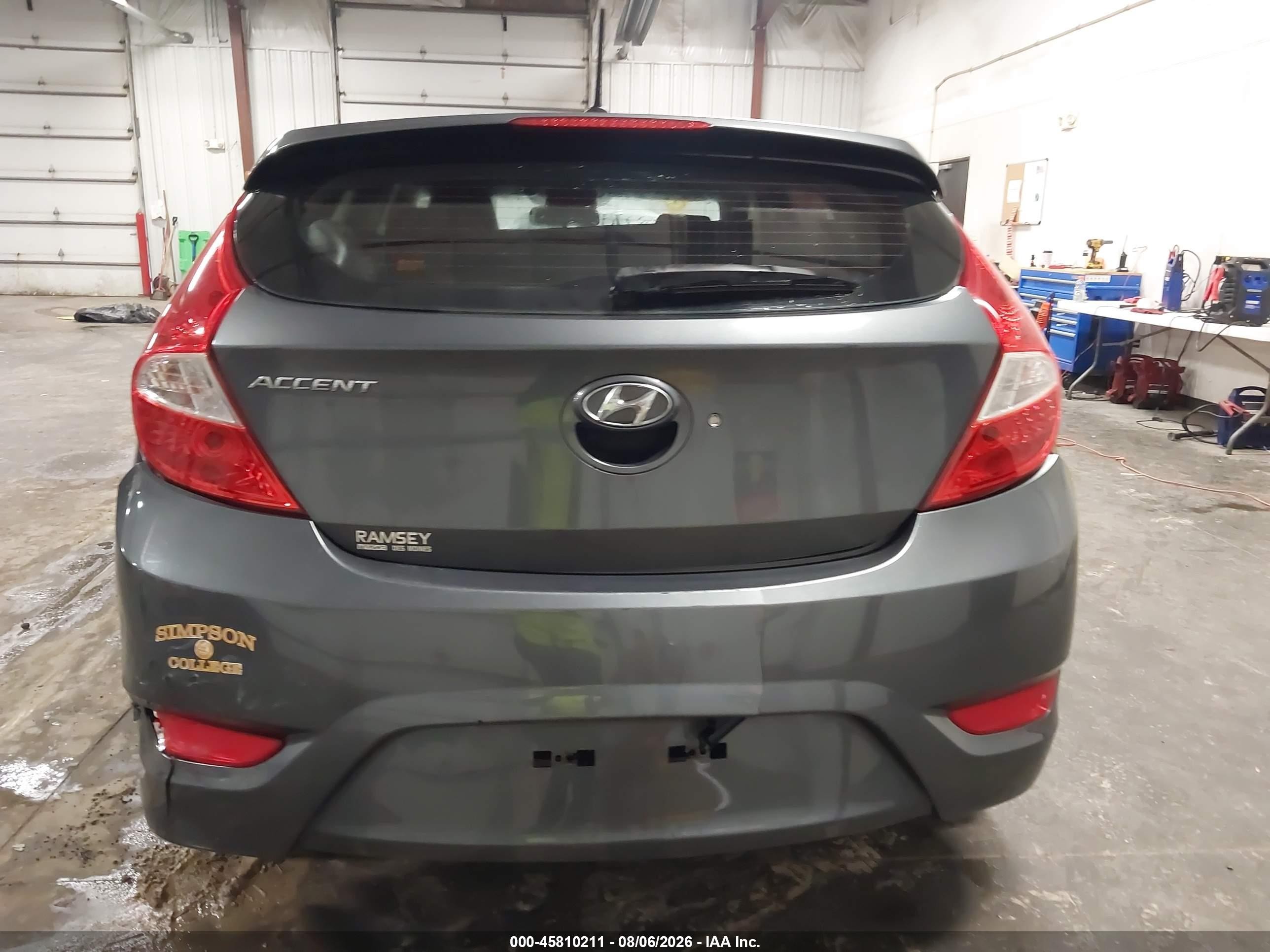 2012 Hyundai Accent Se Gray vin: KMHCU5AE7CU017878