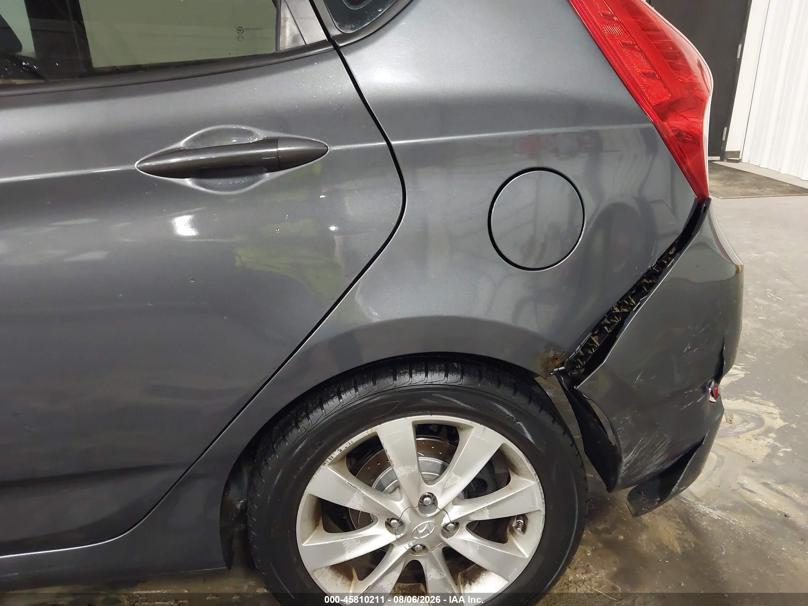 2012 Hyundai Accent Se Gray vin: KMHCU5AE7CU017878