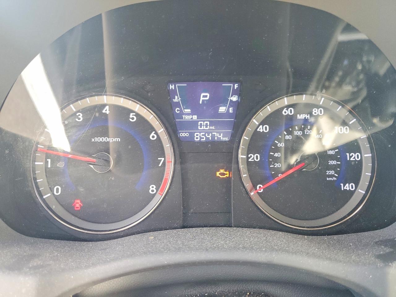 2012 Hyundai Accent Se White vin: KMHCU5AE7CU020506