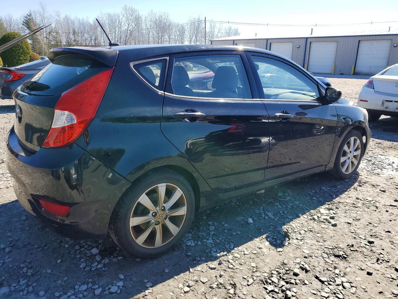 2012 Hyundai Accent Se Black vin: KMHCU5AE7CU032543
