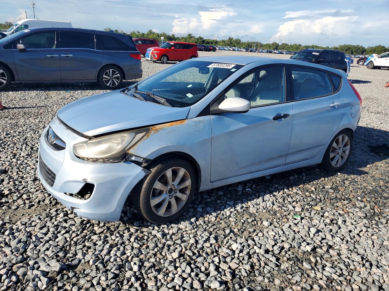 2012 Hyundai Accent Se Blue vin: KMHCU5AE7CU040982