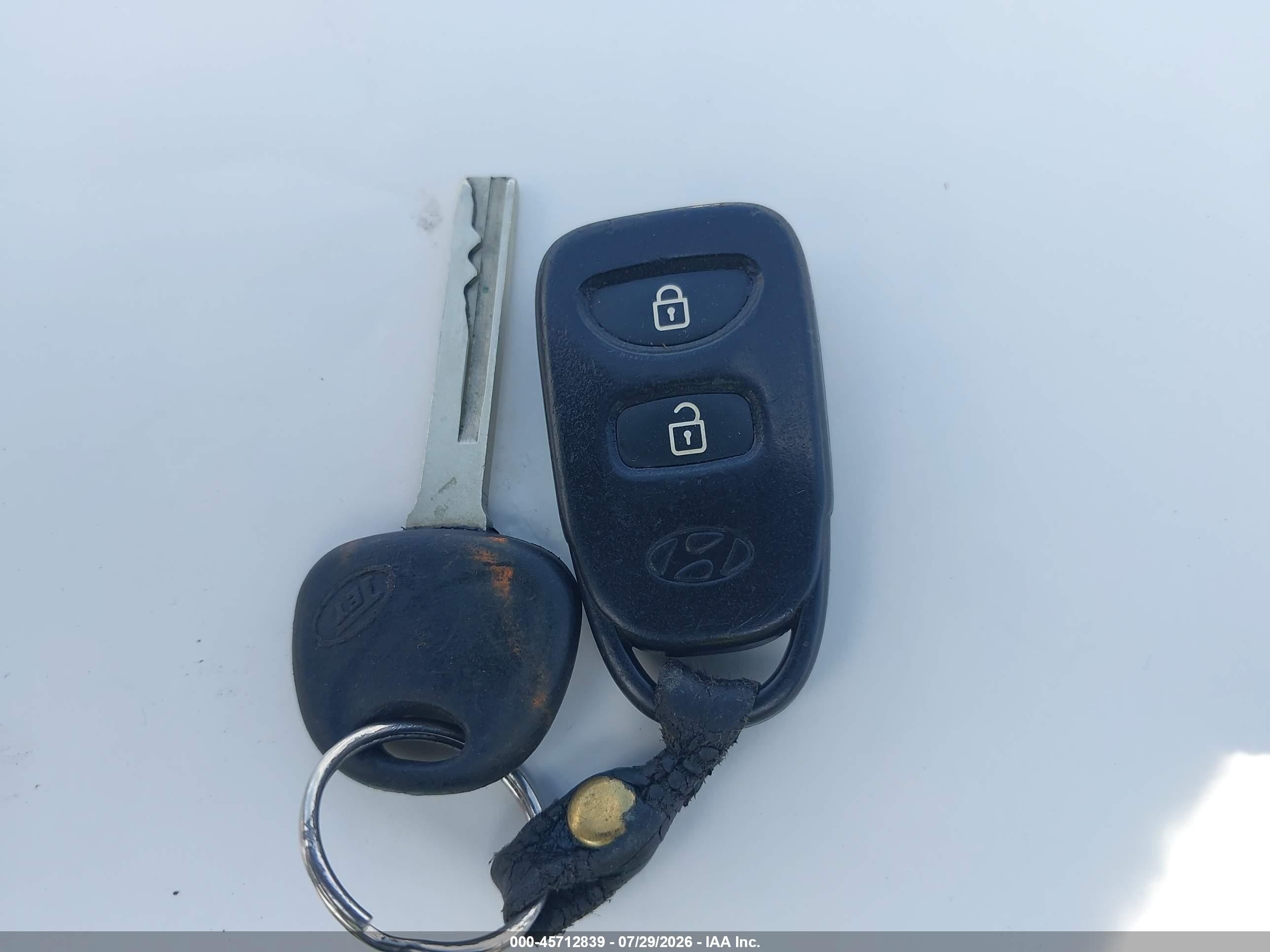 2012 Hyundai Accent Se Серый vin: KMHCU5AE7CU052842