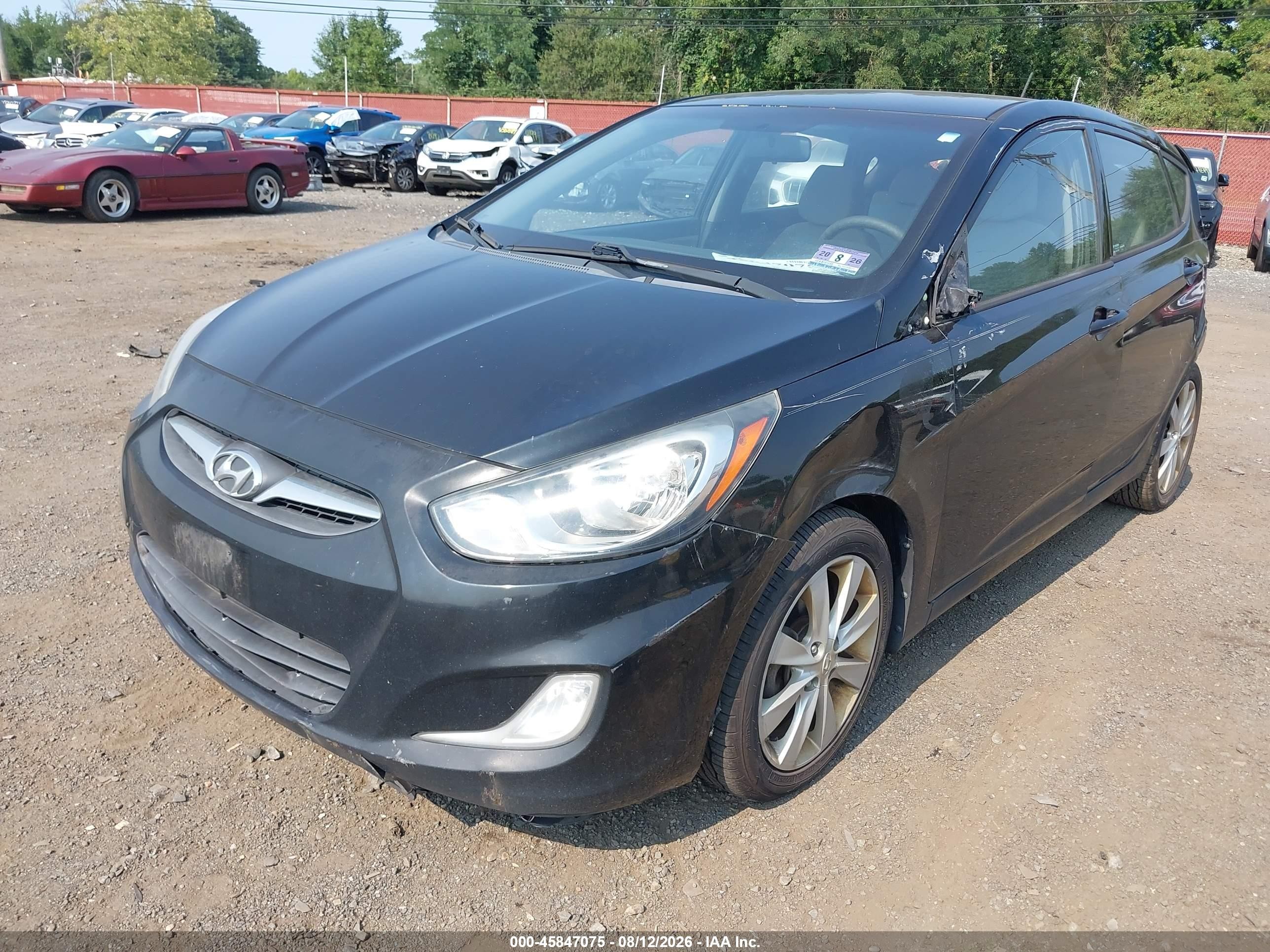2013 Hyundai Accent Se Черный vin: KMHCU5AE7DU119845