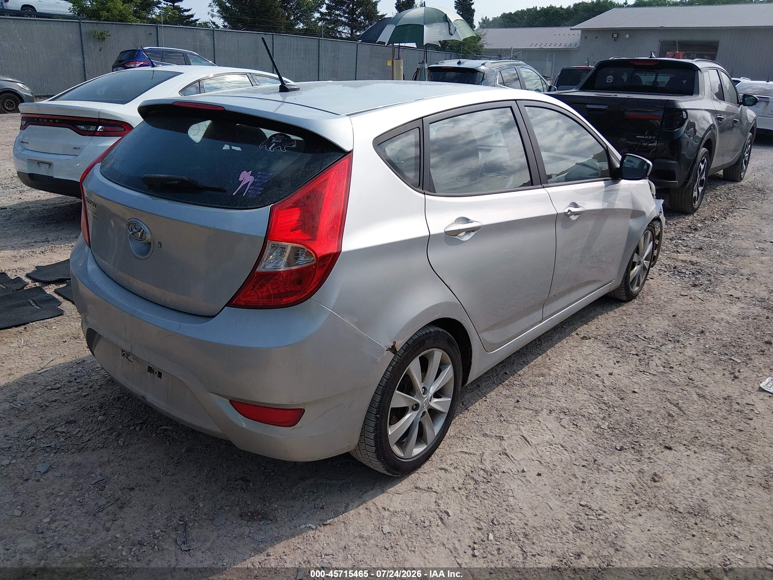2012 Hyundai Accent Se Silver vin: KMHCU5AE8CU004573