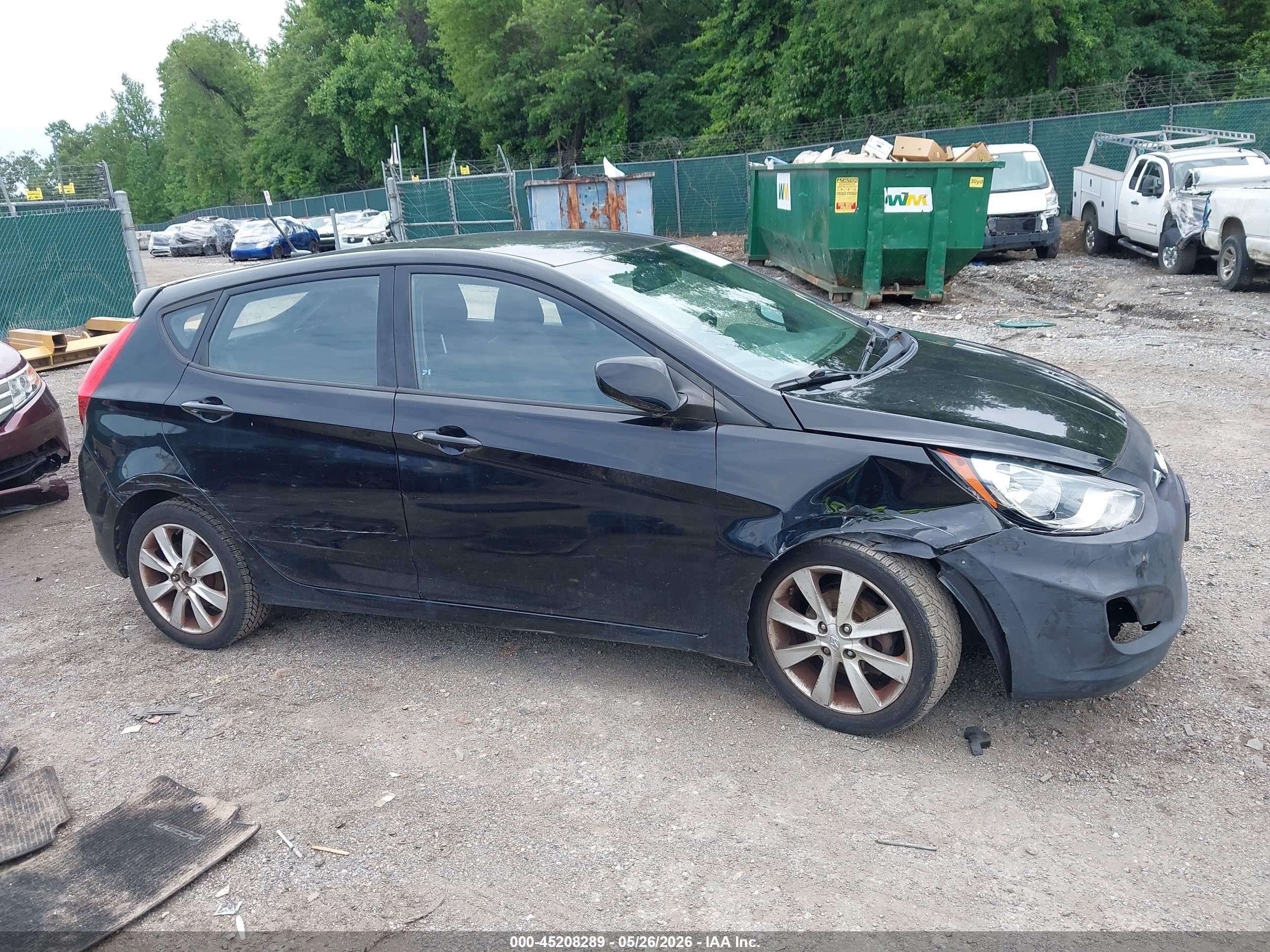 2012 Hyundai Accent Se Black vin: KMHCU5AE8CU039680