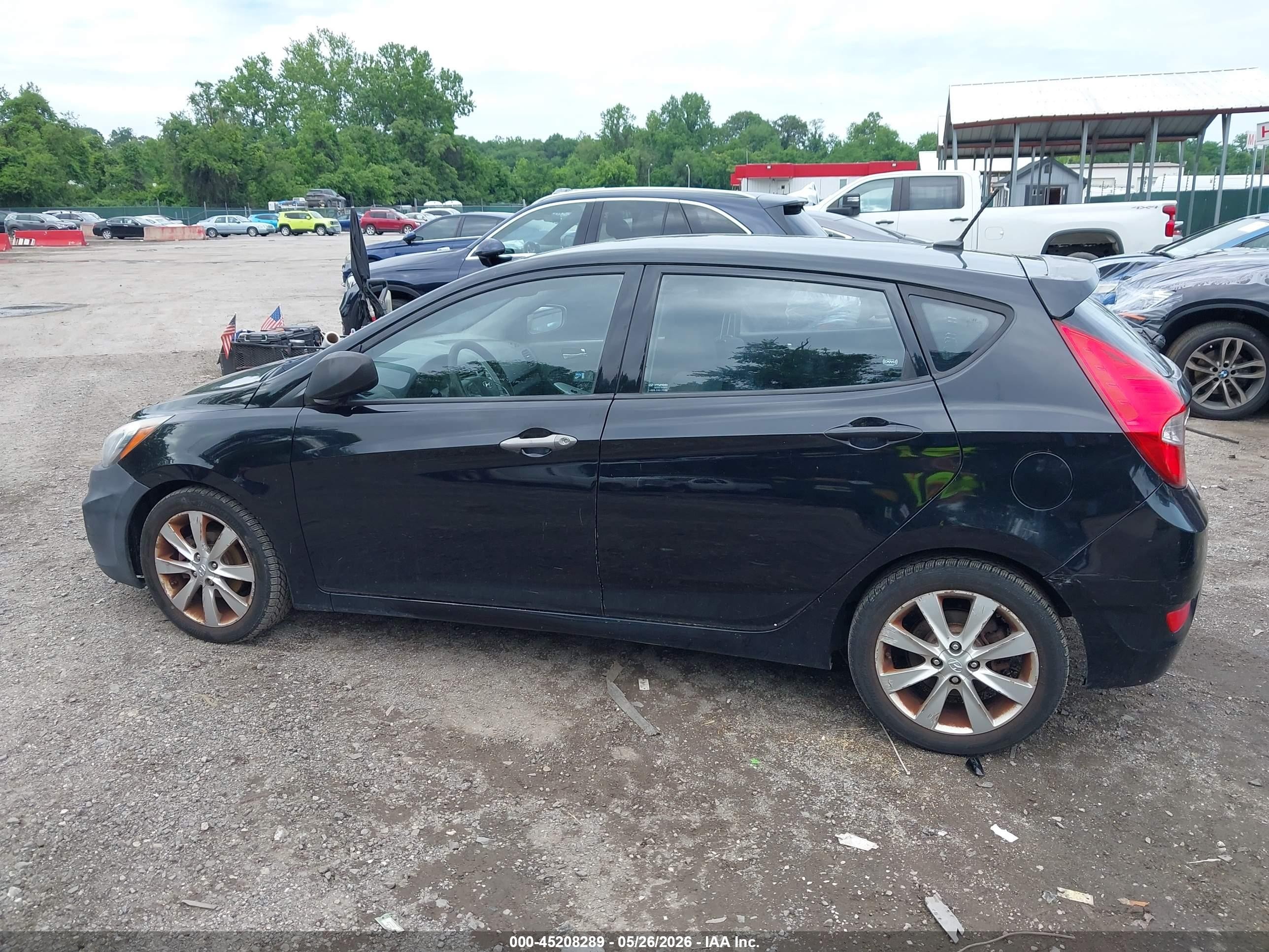 2012 Hyundai Accent Se Black vin: KMHCU5AE8CU039680