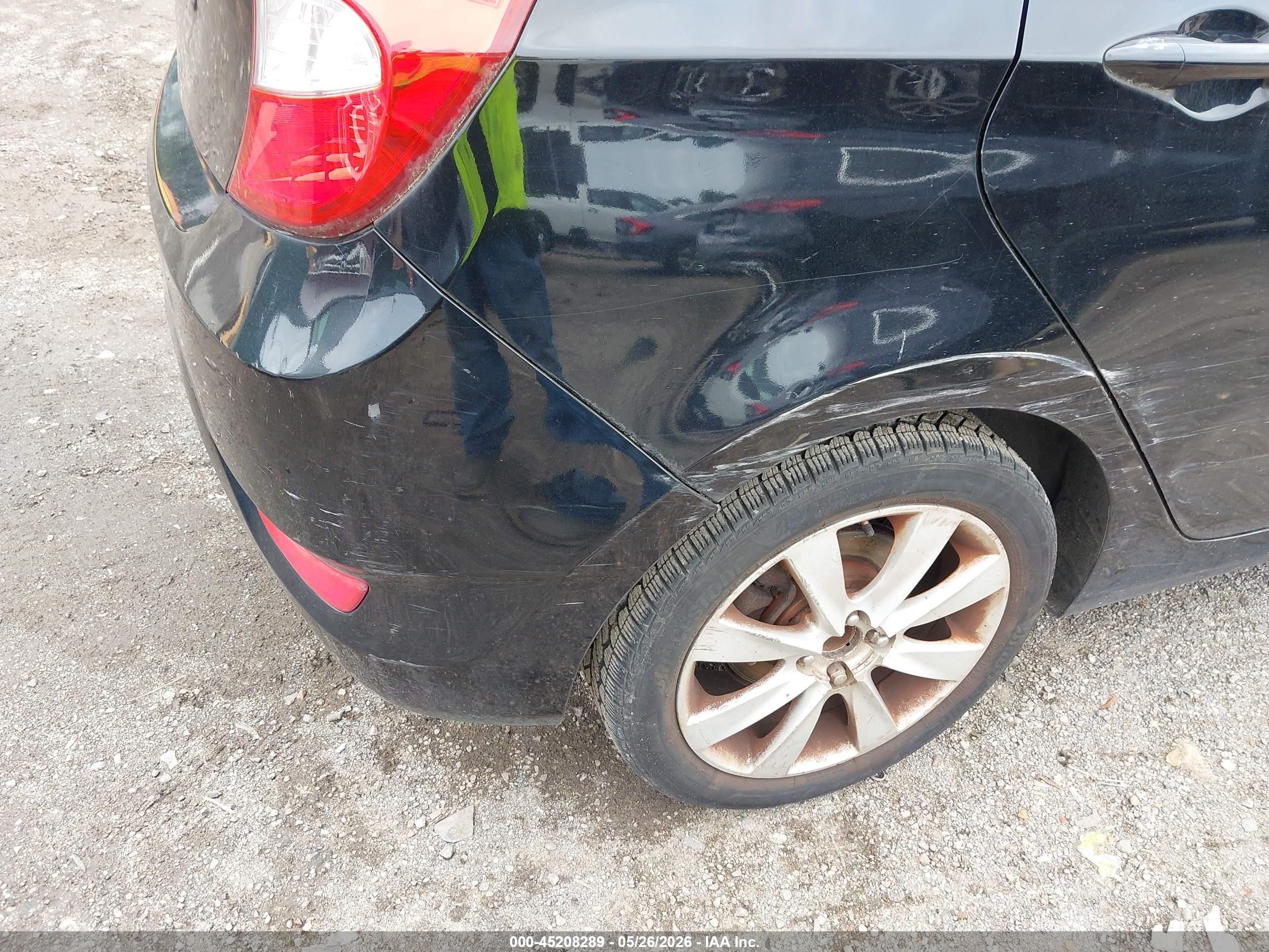 2012 Hyundai Accent Se Black vin: KMHCU5AE8CU039680