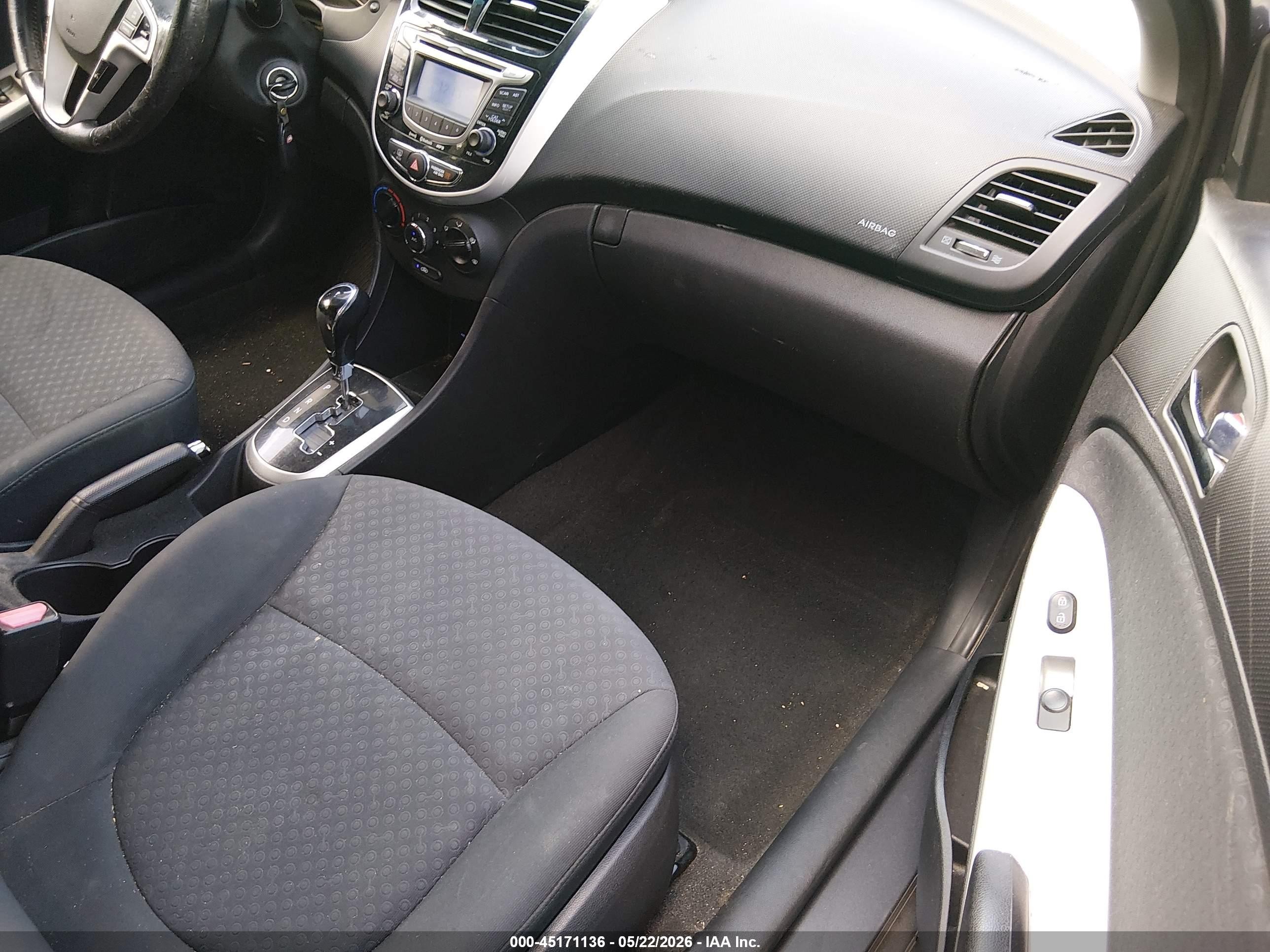 2012 Hyundai Accent Se Black vin: KMHCU5AE8CU041932