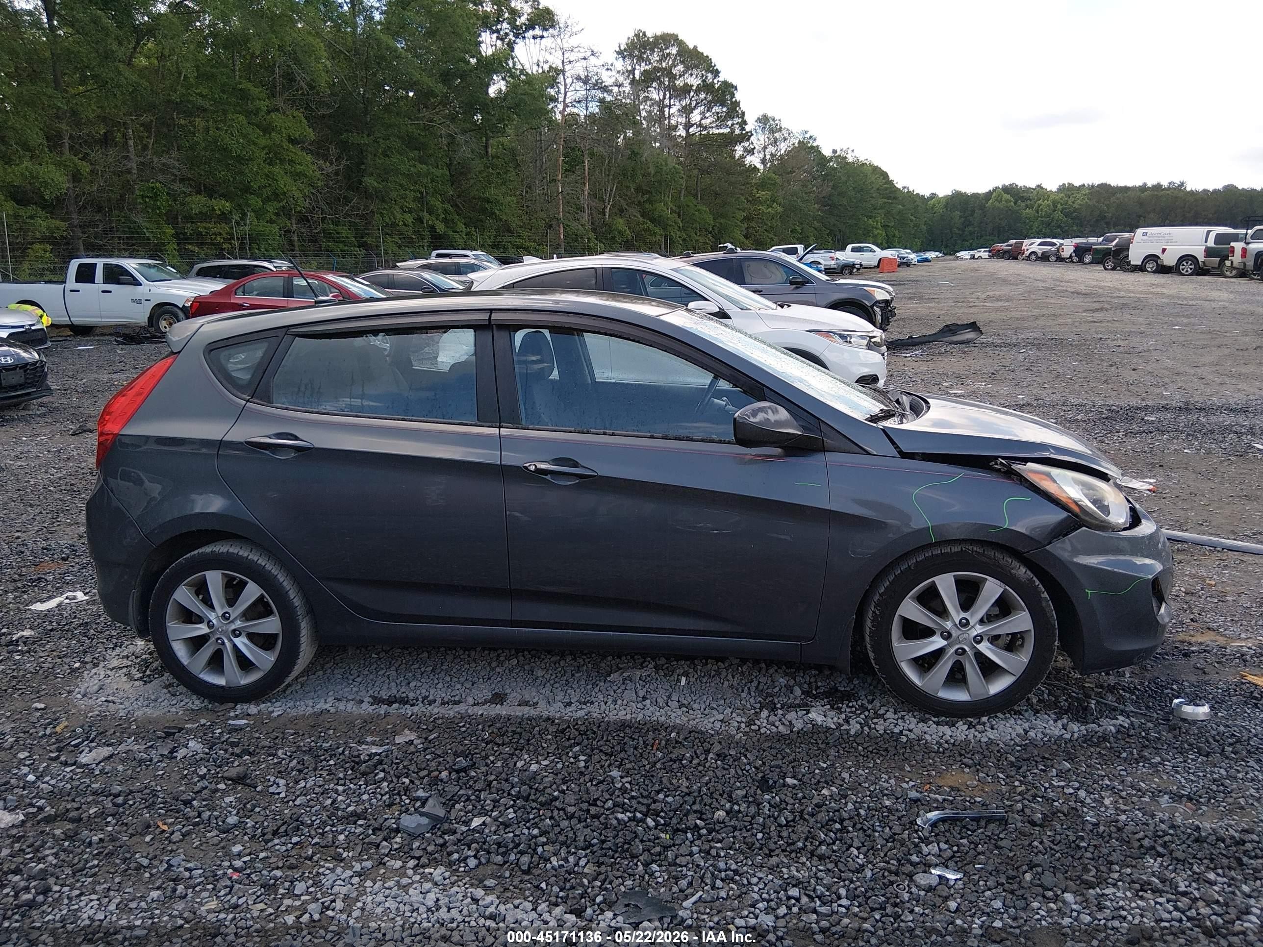 2012 Hyundai Accent Se Black vin: KMHCU5AE8CU041932