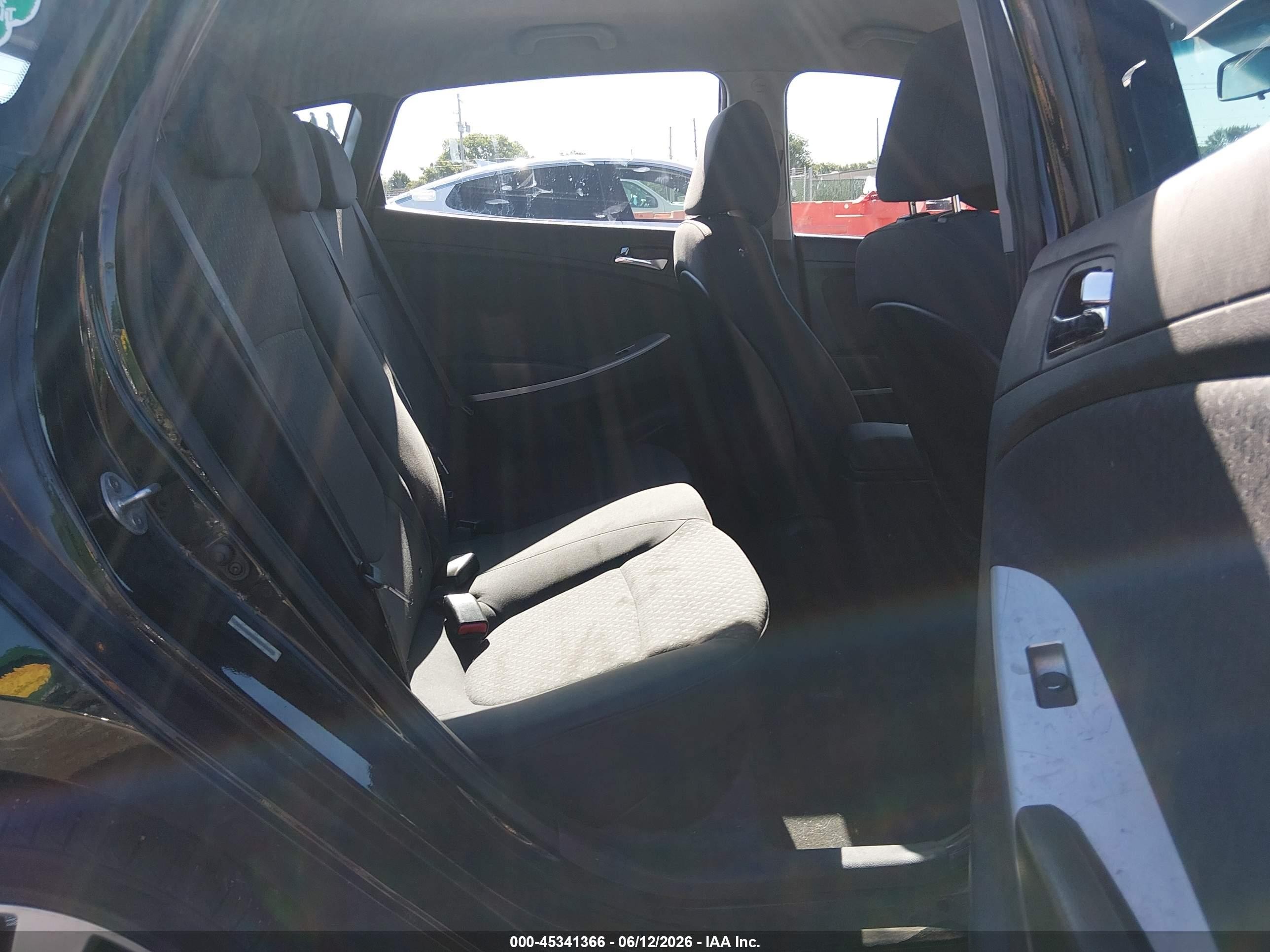 2013 Hyundai Accent Se Black vin: KMHCU5AE8DU078321