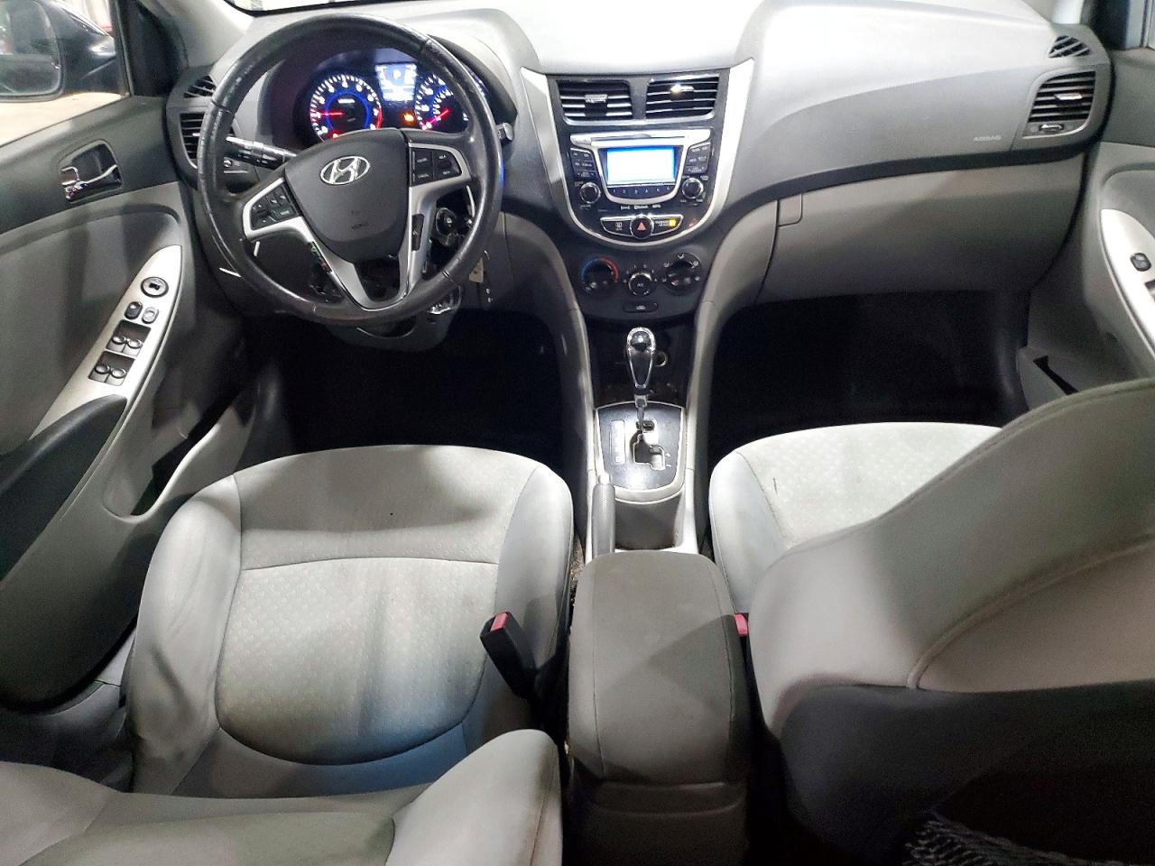 2013 Hyundai Accent Se Black vin: KMHCU5AE8DU085740