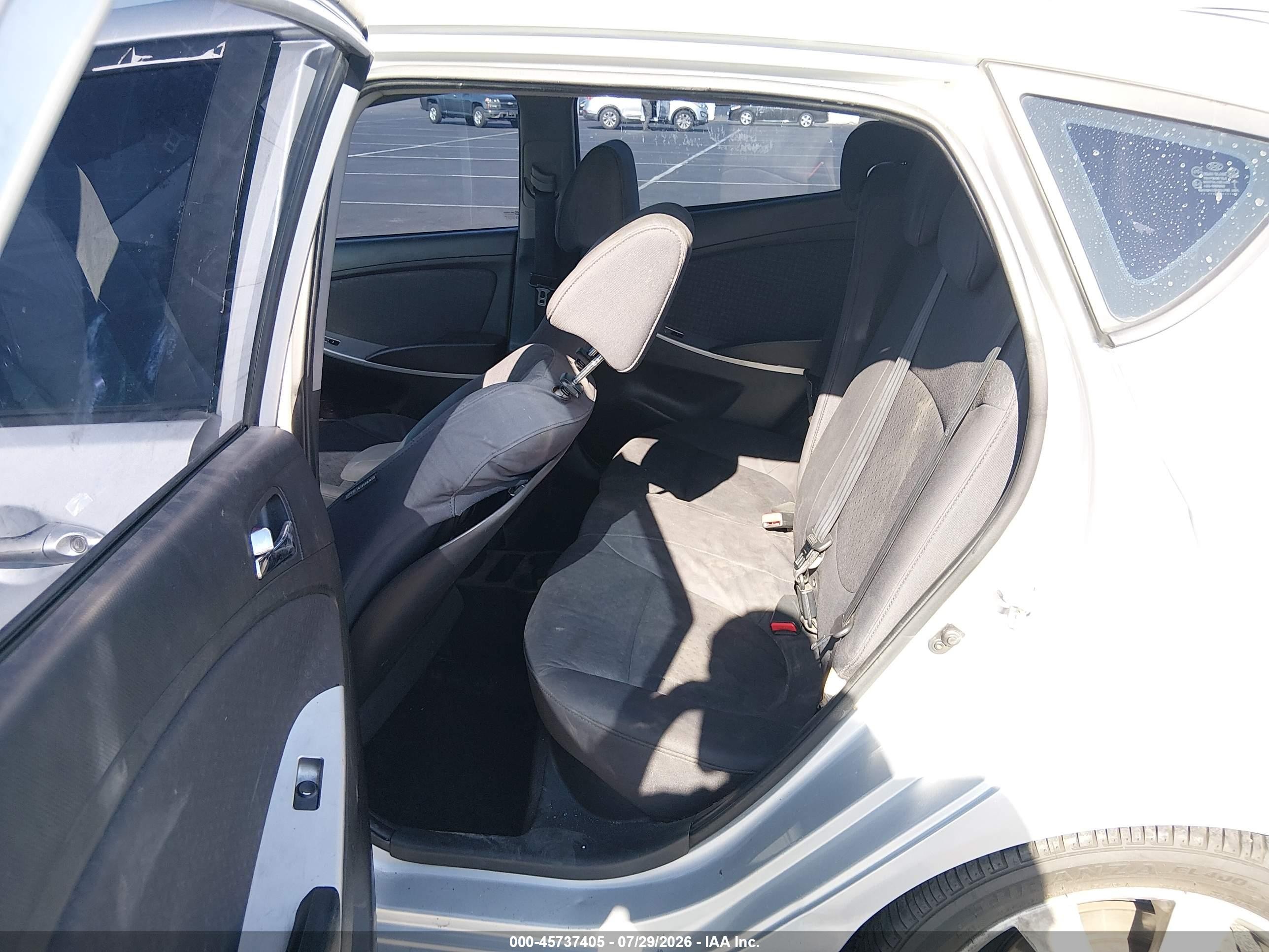 2013 Hyundai Accent Se Silver vin: KMHCU5AE8DU111558