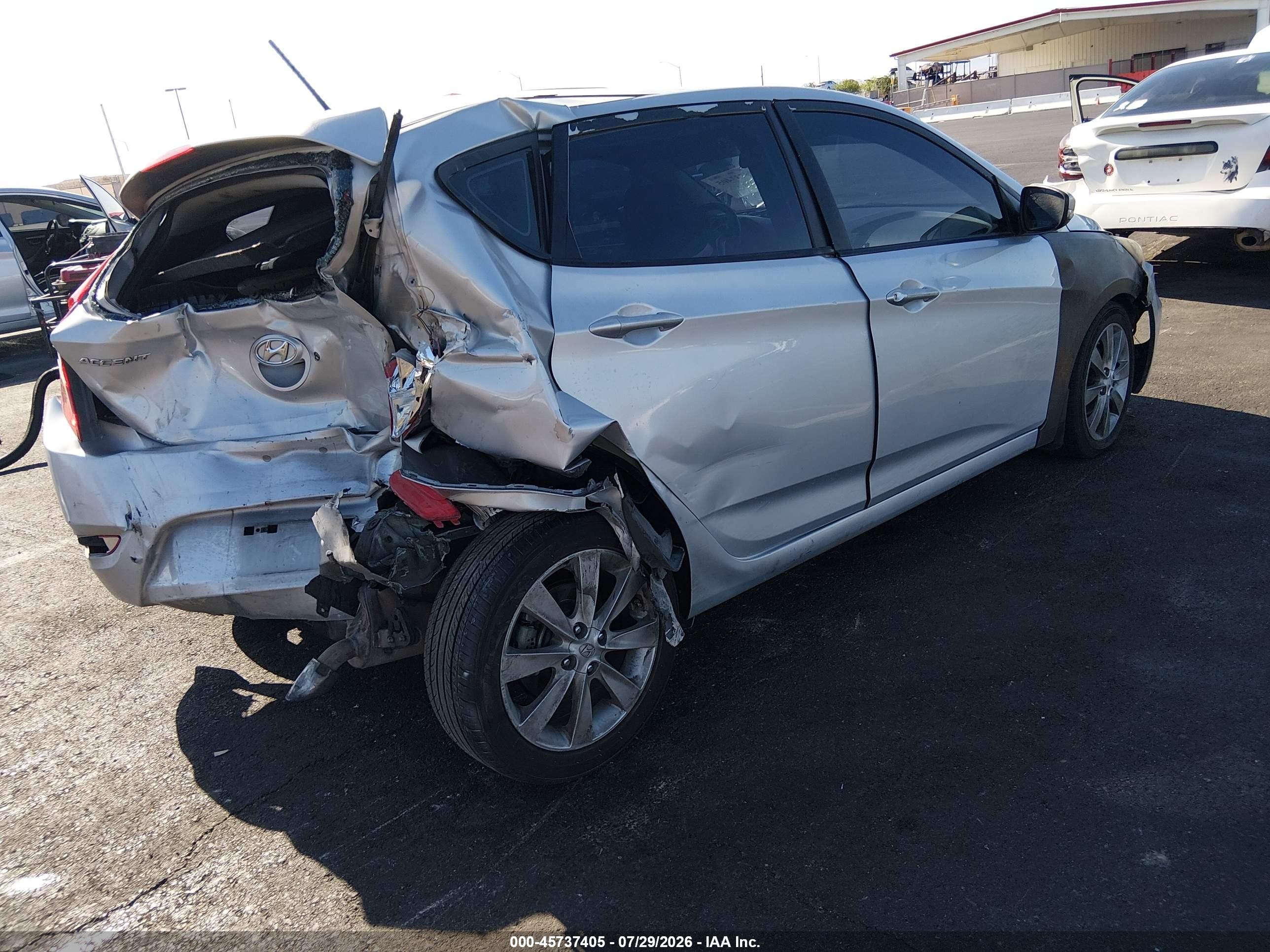 2013 Hyundai Accent Se Silver vin: KMHCU5AE8DU111558