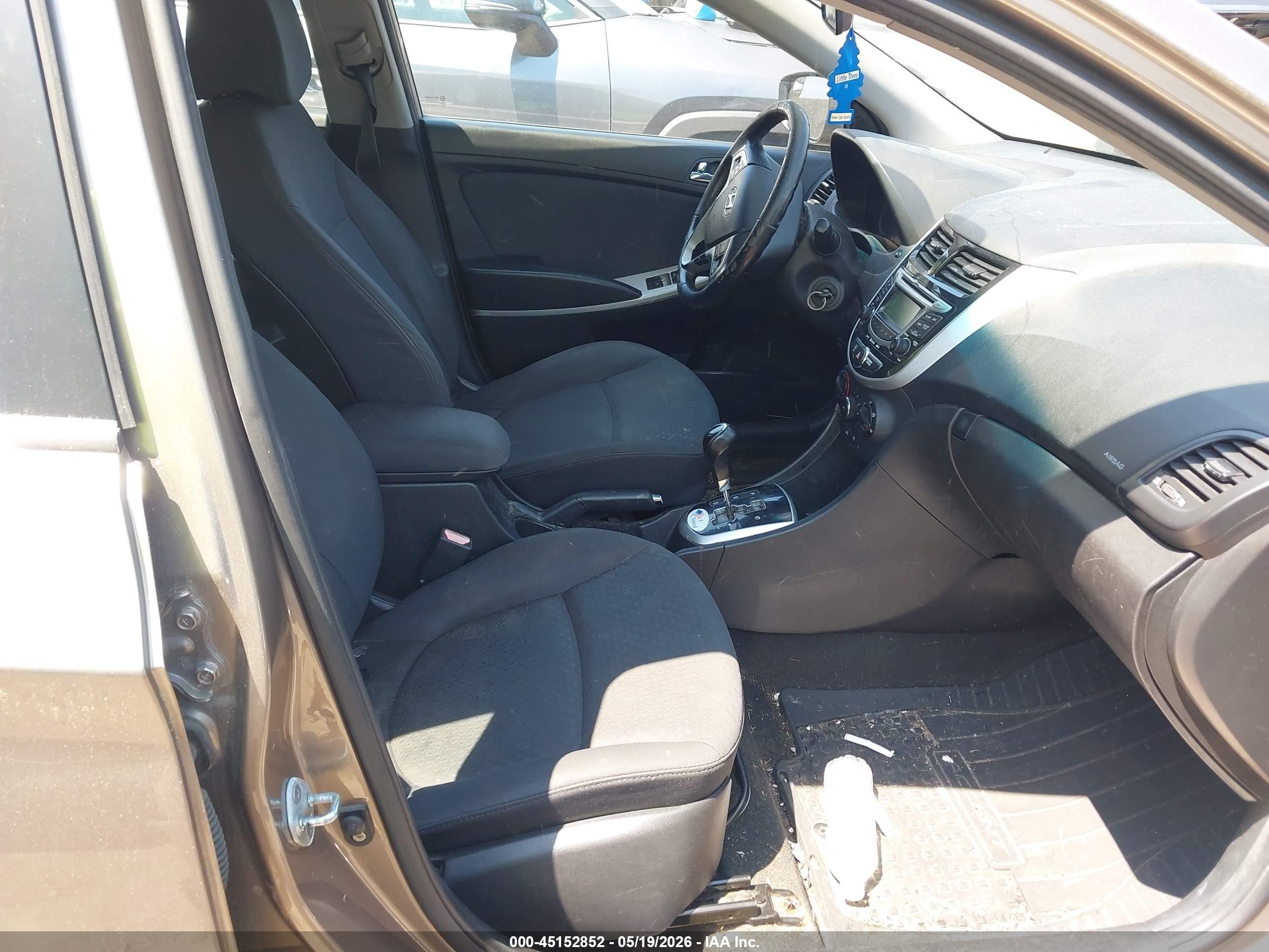 2012 Hyundai Accent Se Brown vin: KMHCU5AE9CU012522