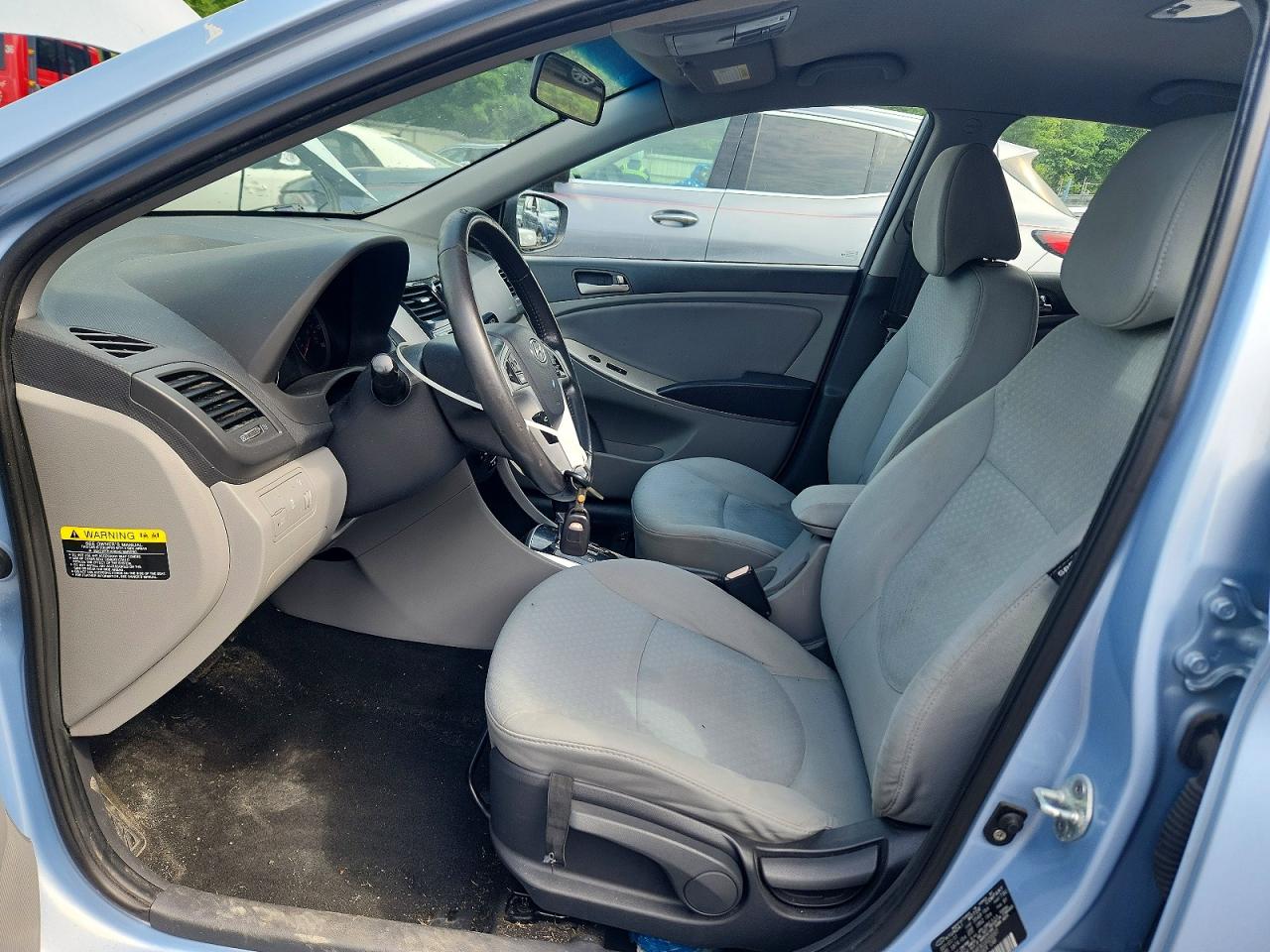 2012 Hyundai Accent Se Blue vin: KMHCU5AE9CU020037