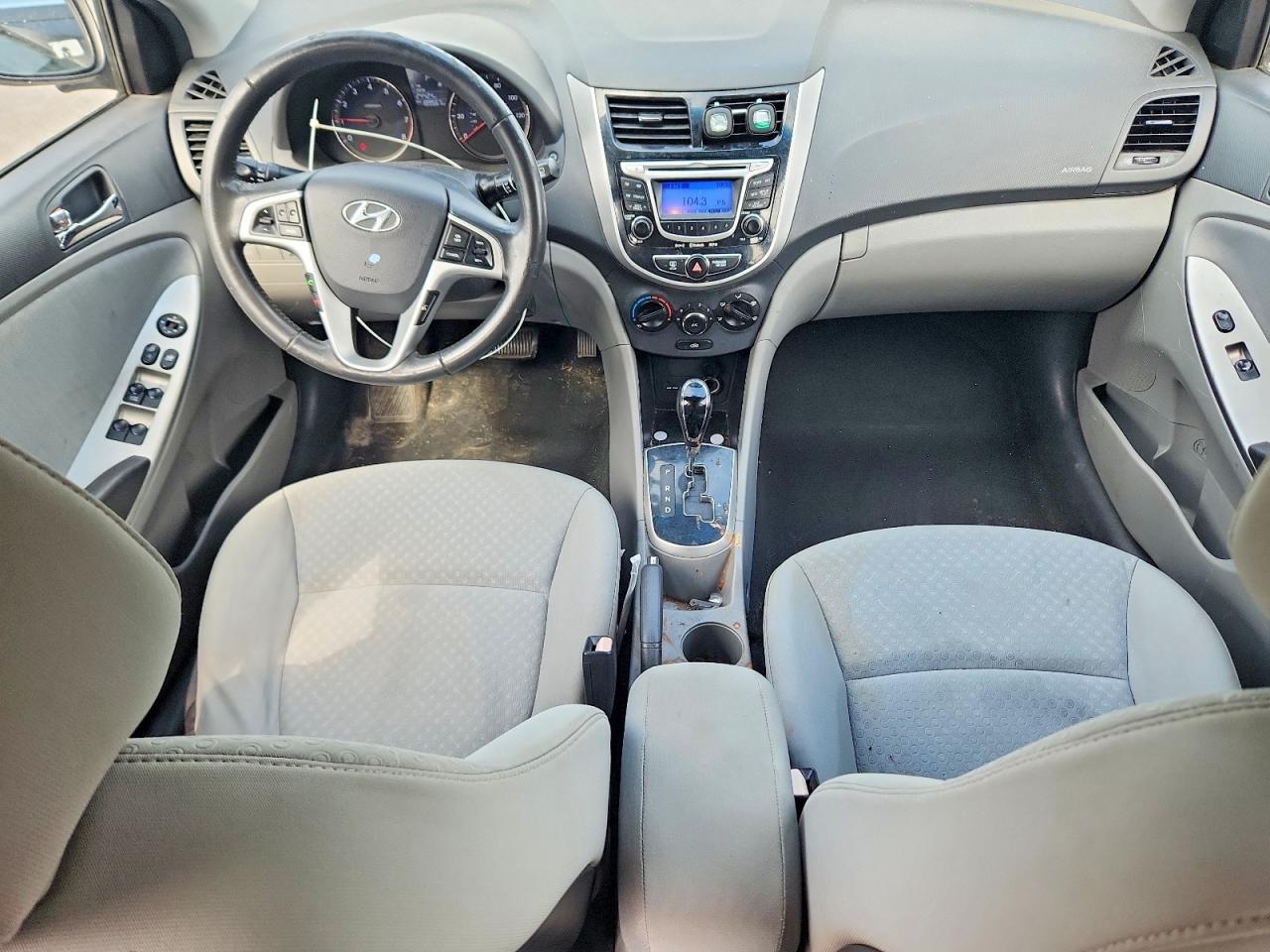 2012 Hyundai Accent Se Blue vin: KMHCU5AE9CU020037
