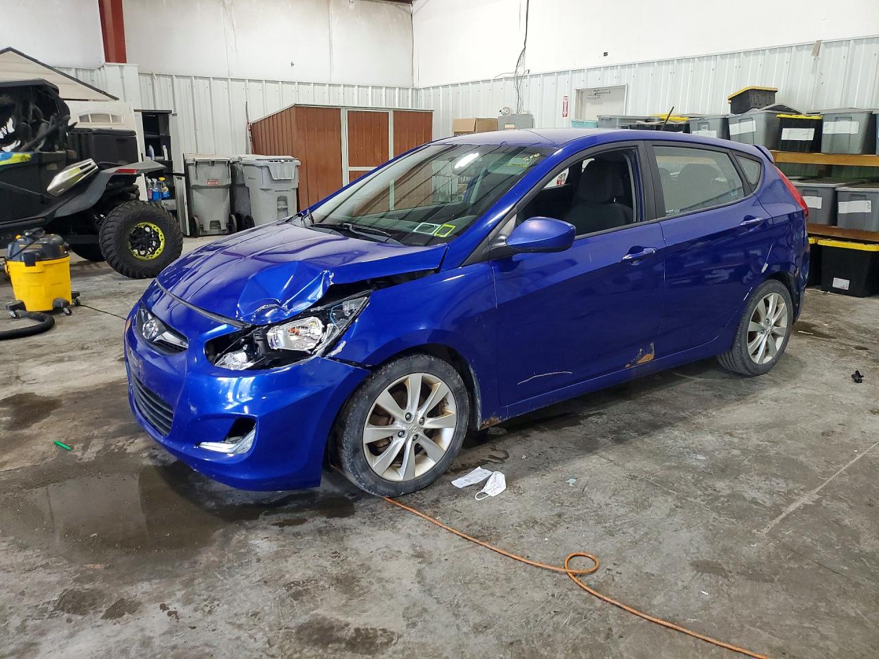 2012 Hyundai Accent Se Blue vin: KMHCU5AE9CU025285