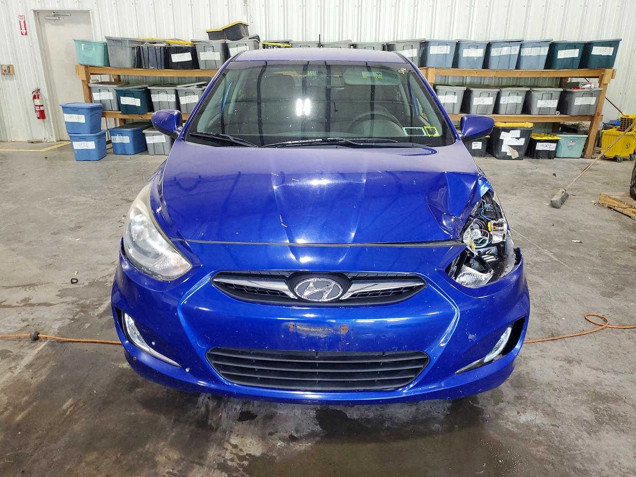 2012 Hyundai Accent Se Blue vin: KMHCU5AE9CU025285