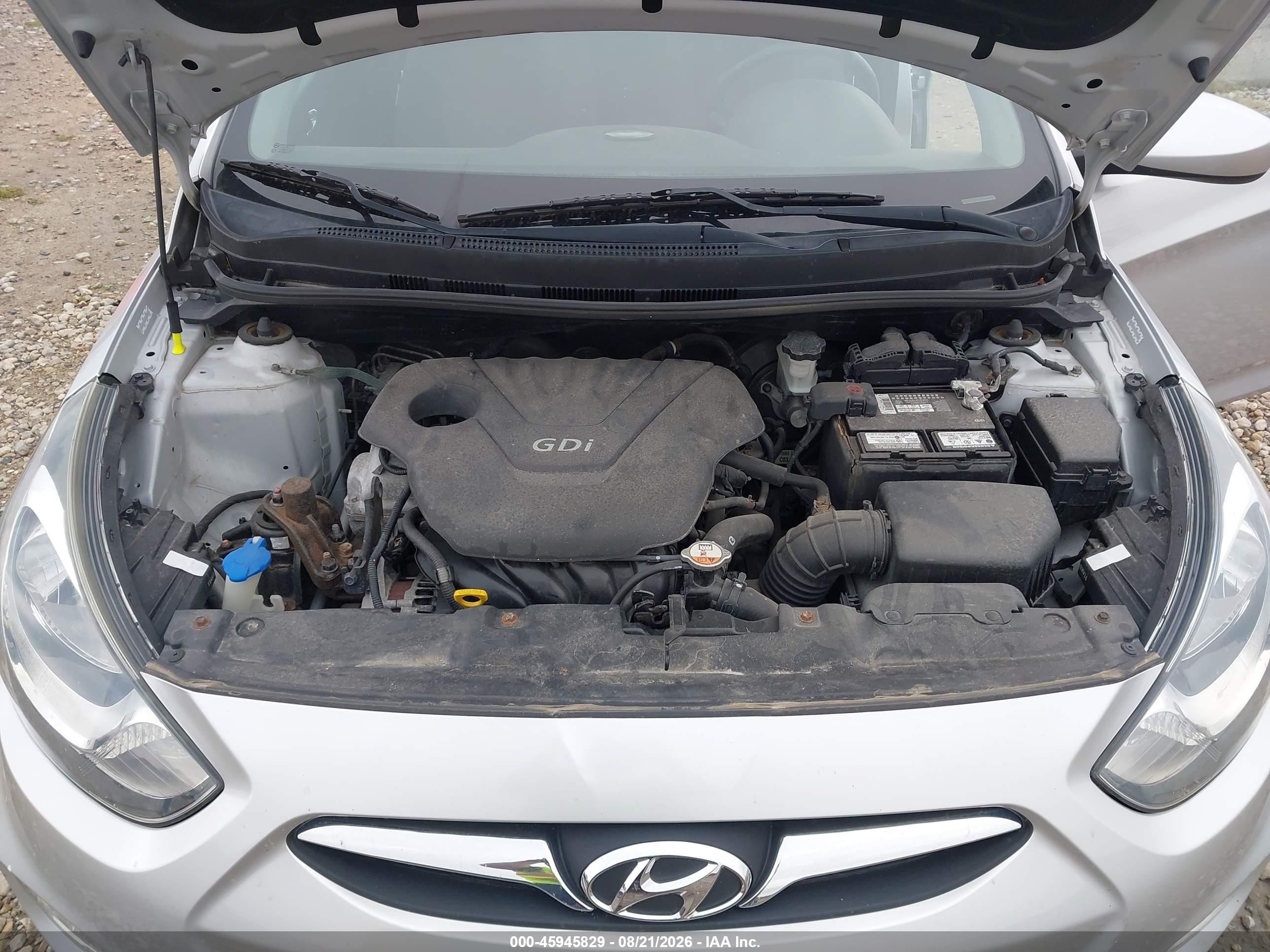 2012 Hyundai Accent Se Silver vin: KMHCU5AE9CU029708
