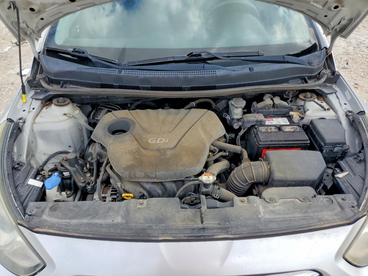 2013 Hyundai Accent Se Silver vin: KMHCU5AE9DU068879