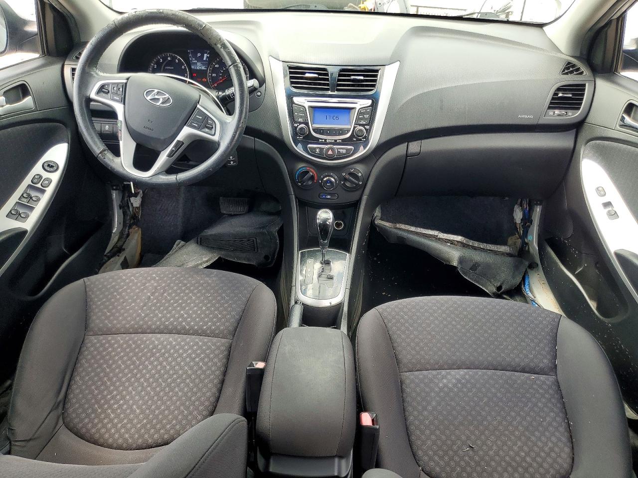 2013 Hyundai Accent Se Silver vin: KMHCU5AE9DU068879