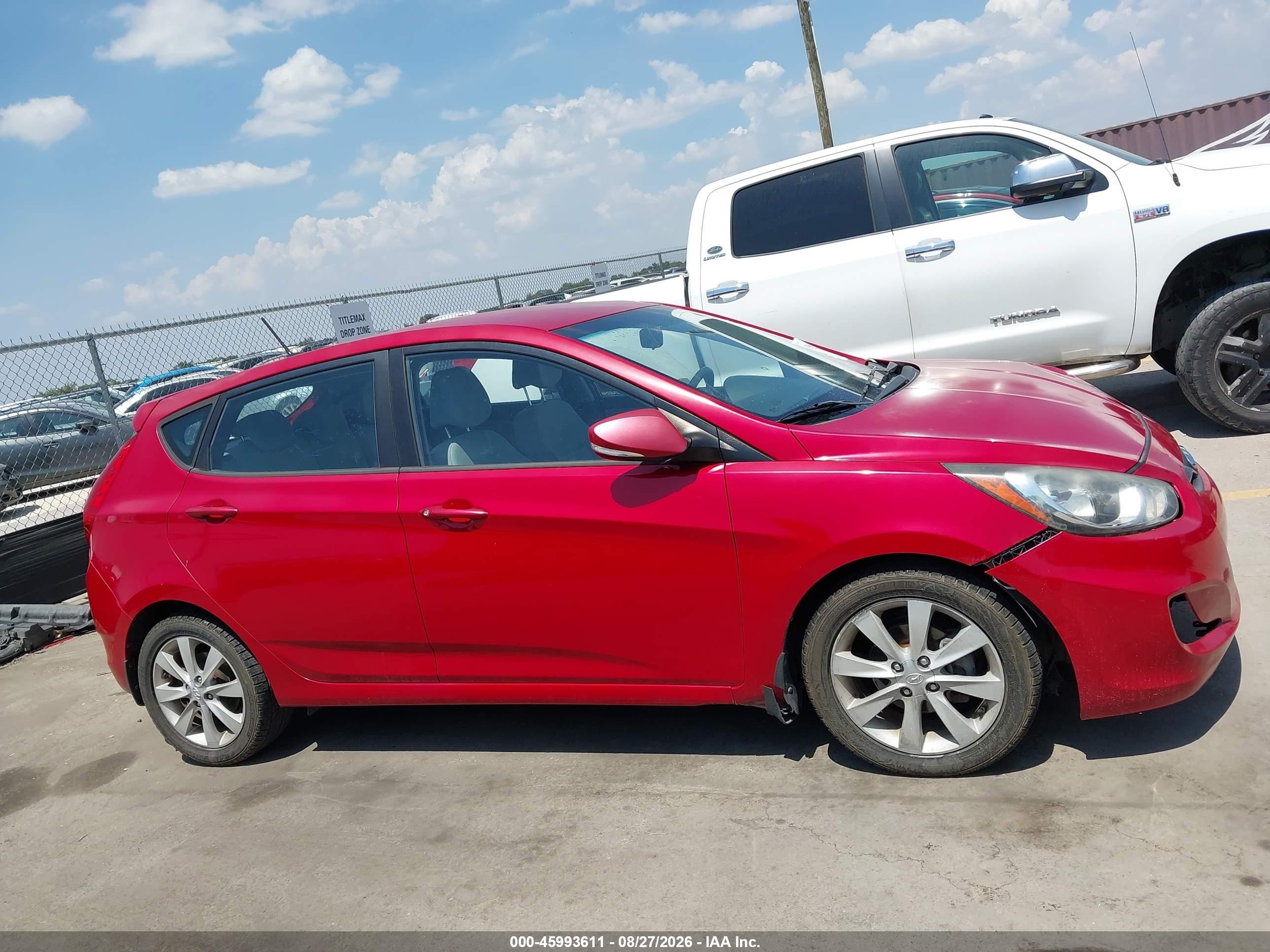 2013 Hyundai Accent Se Красный vin: KMHCU5AE9DU070163
