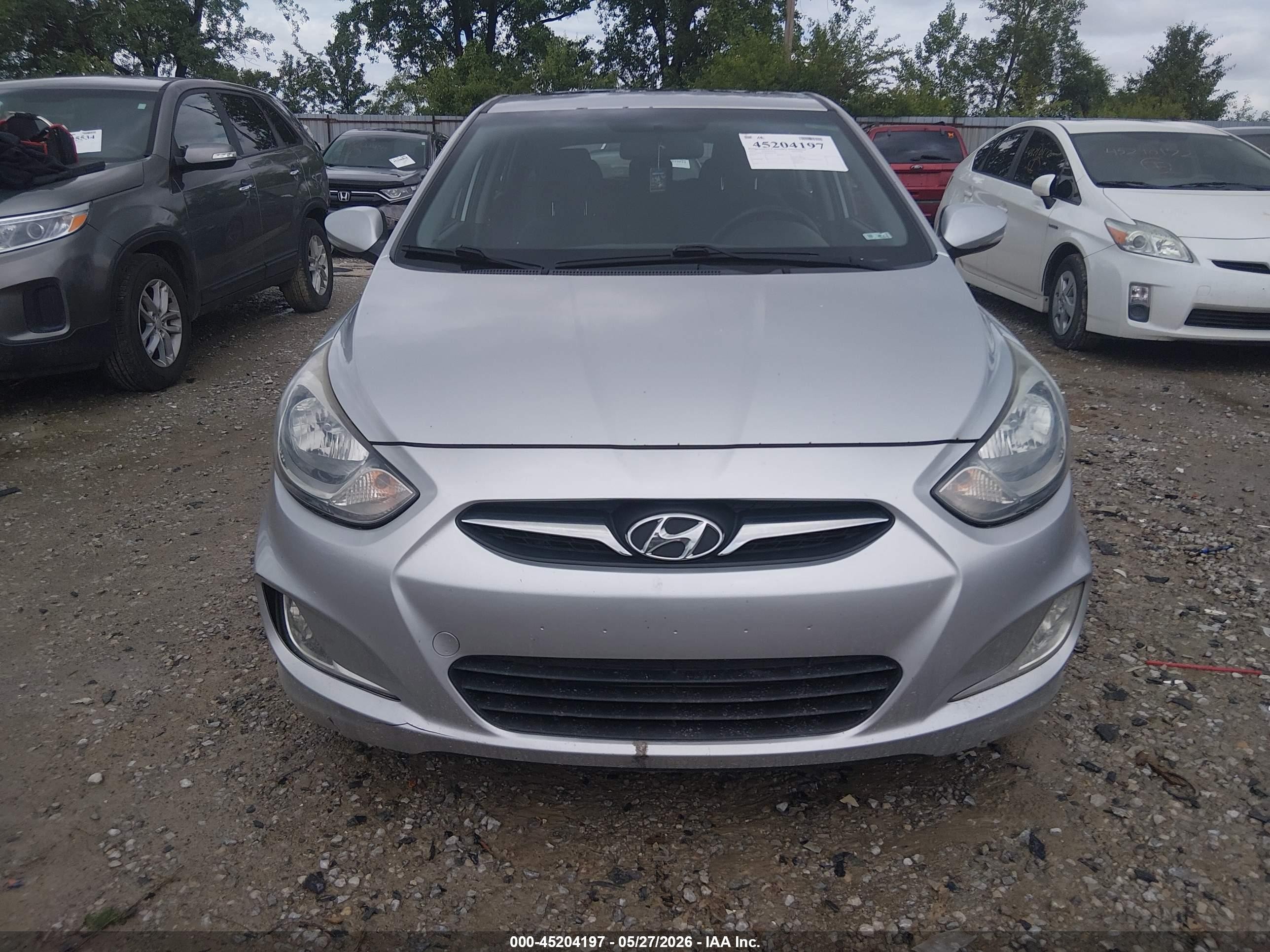 2013 Hyundai Accent Se Silver vin: KMHCU5AE9DU071815