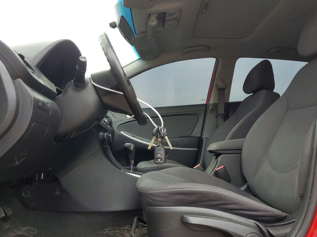 2013 Hyundai Accent Se Red vin: KMHCU5AE9DU105235