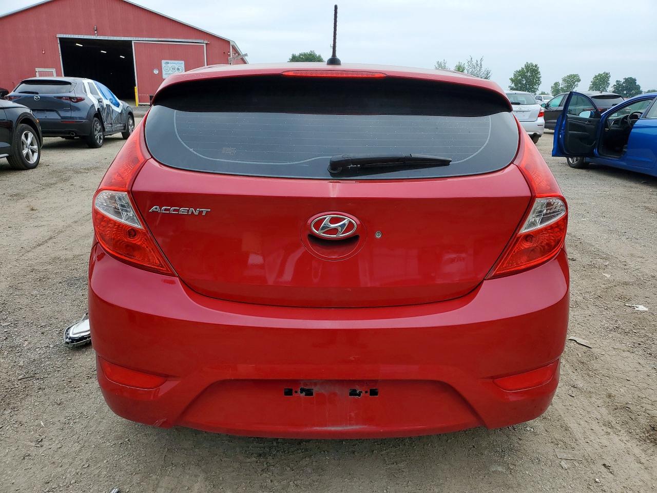 2013 Hyundai Accent Se Red vin: KMHCU5AE9DU105235