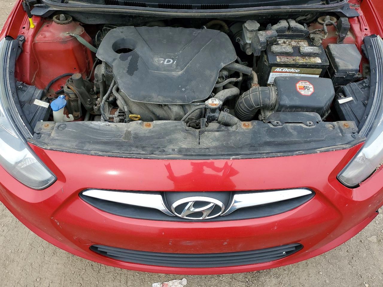 2013 Hyundai Accent Se Red vin: KMHCU5AE9DU105235