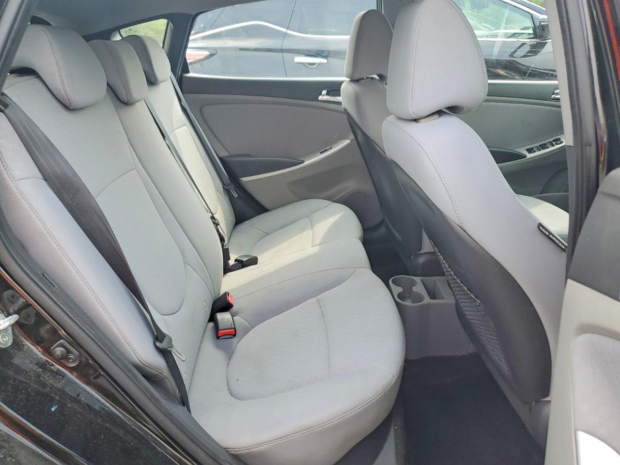 2013 Hyundai Accent Black vin: KMHCU5AE9DU119846