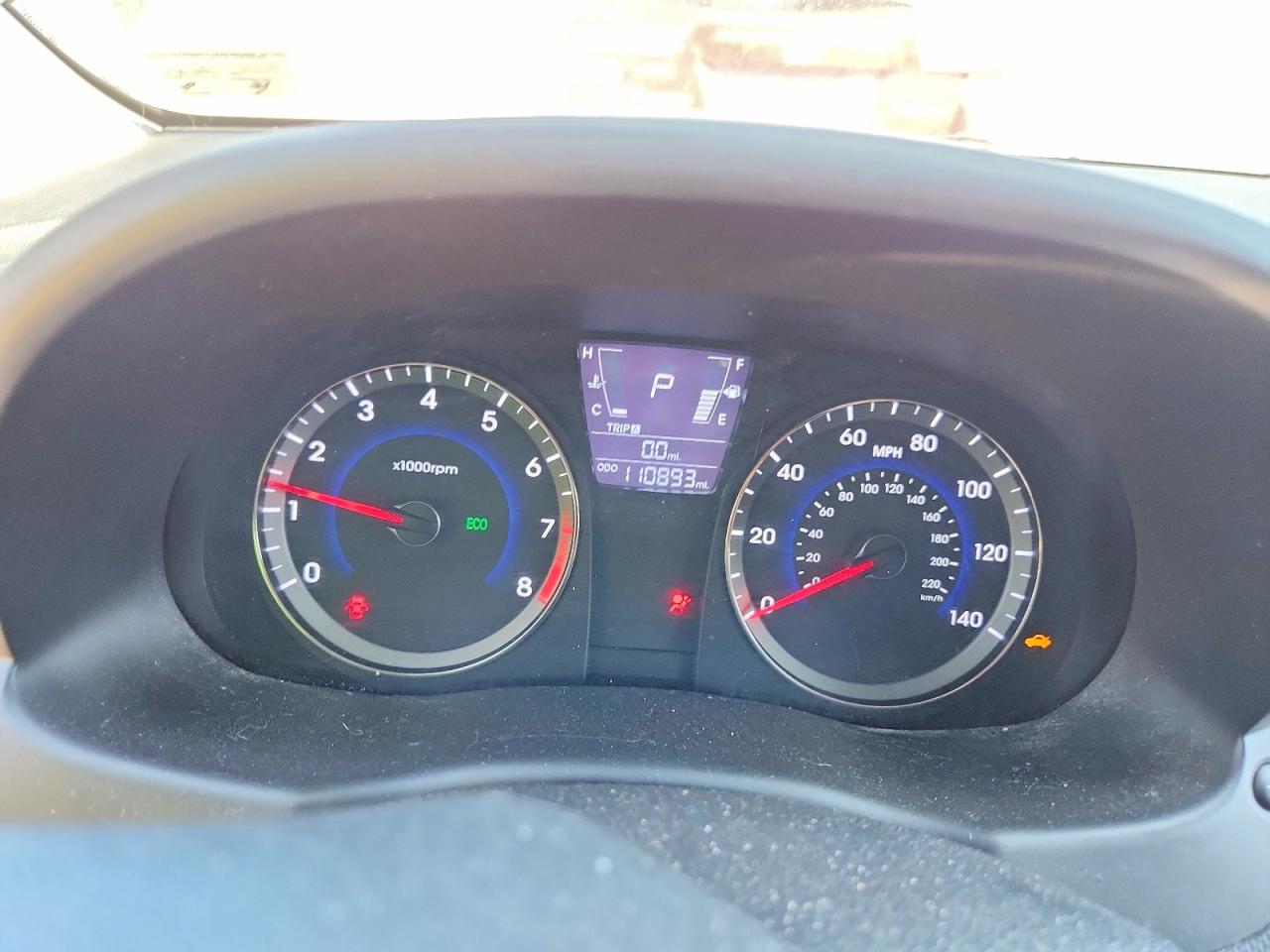 2013 Hyundai Accent Se Серый vin: KMHCU5AE9DU132578