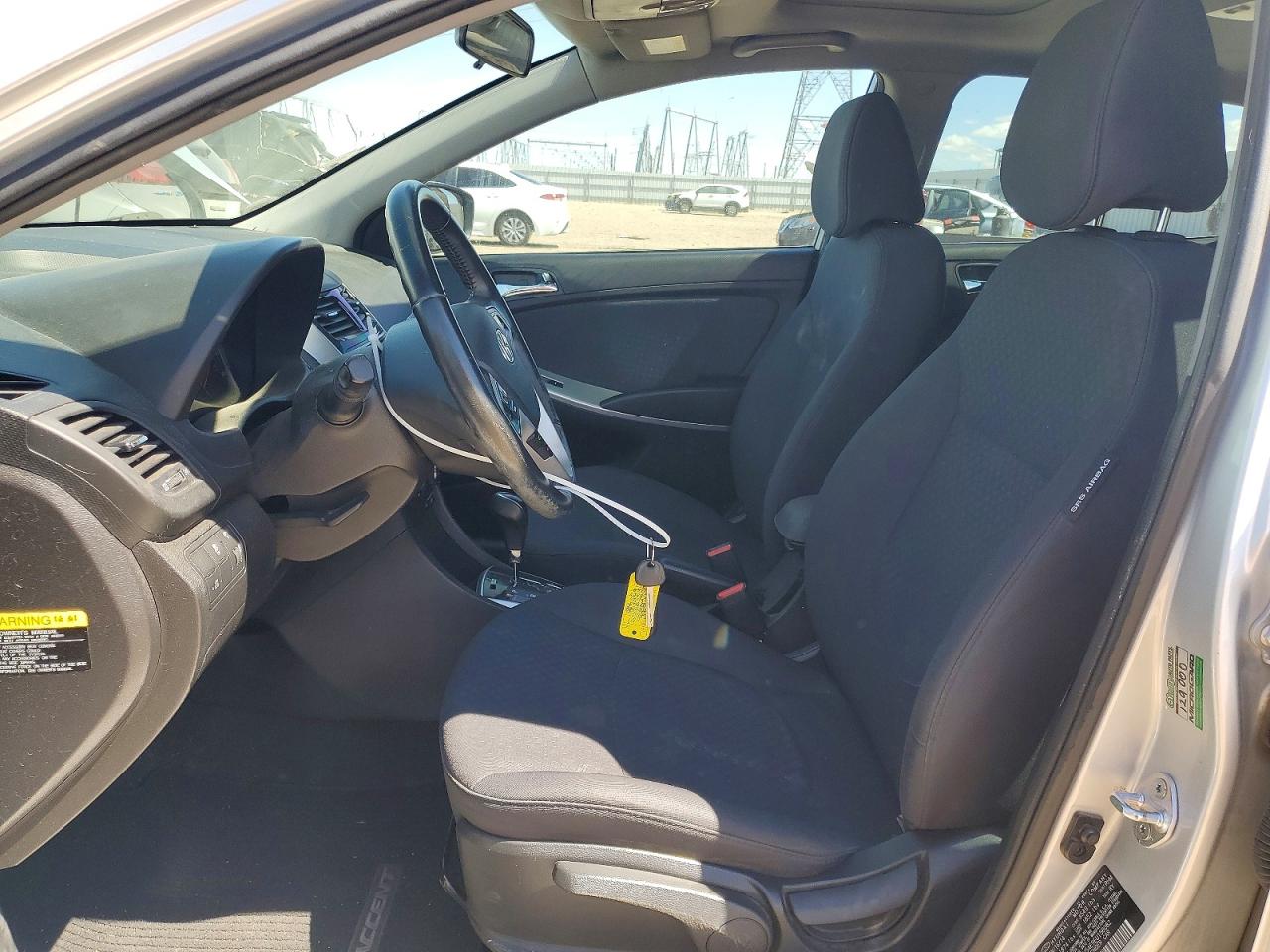 2014 Hyundai Accent Se Silver vin: KMHCU5AE9EU158082