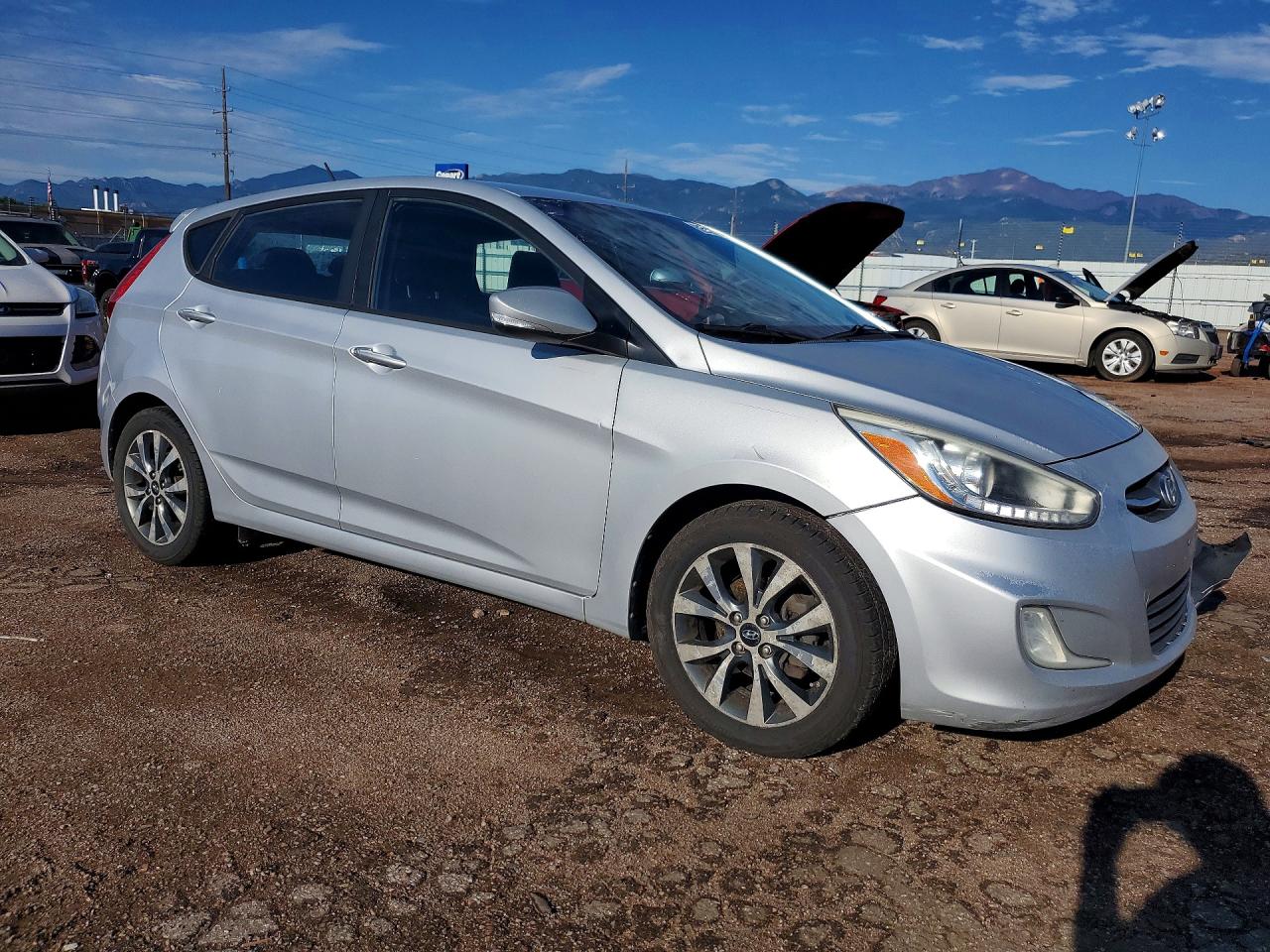 2015 Hyundai Accent Sport Серебряный vin: KMHCU5AE9FU233039